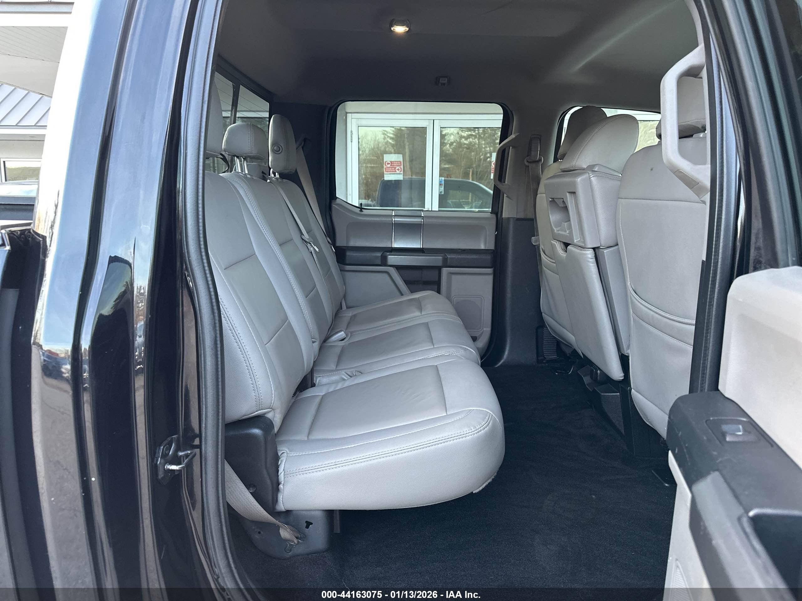 FORD F-150 image 8