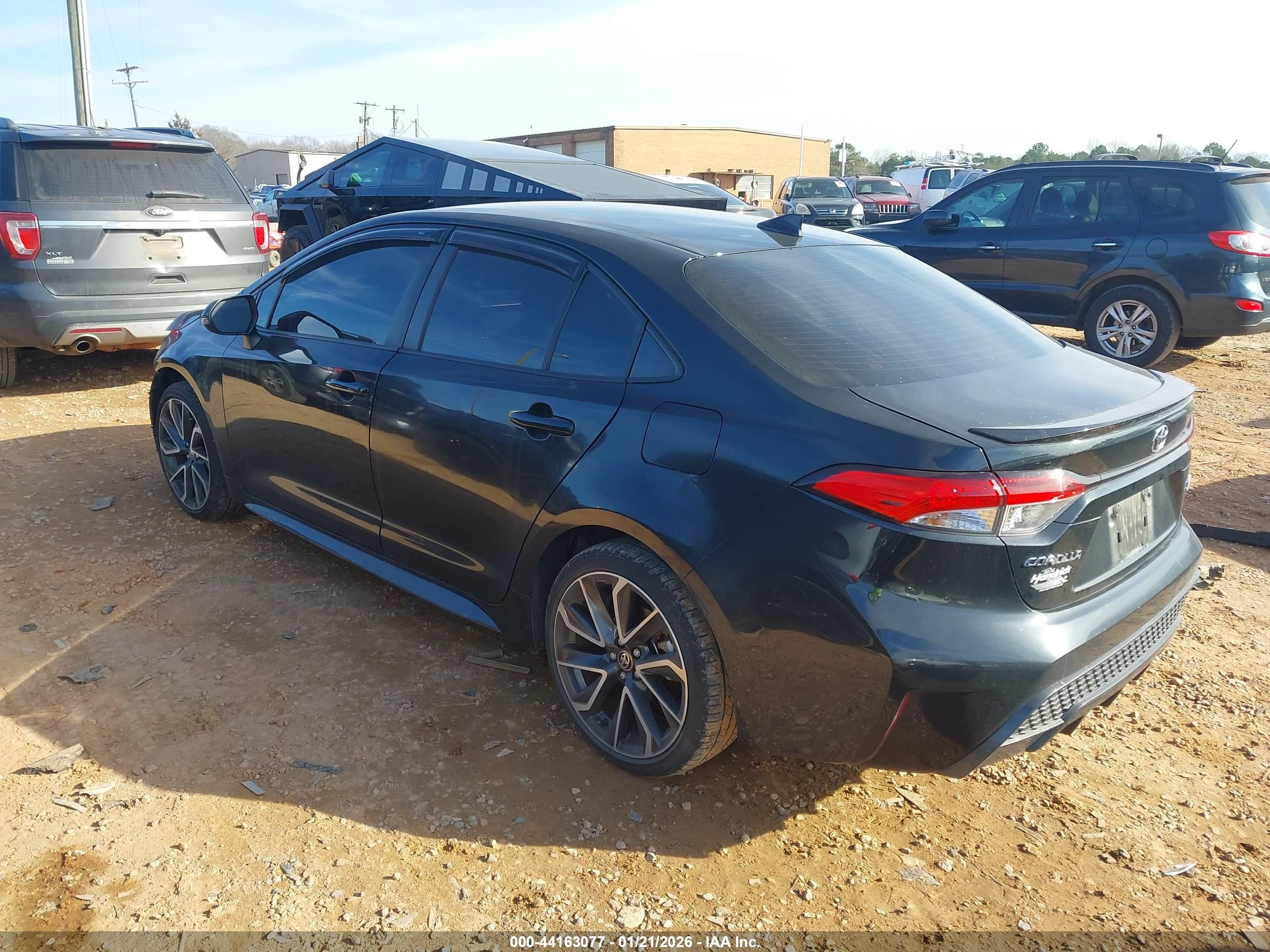 TOYOTA COROLLA image 3