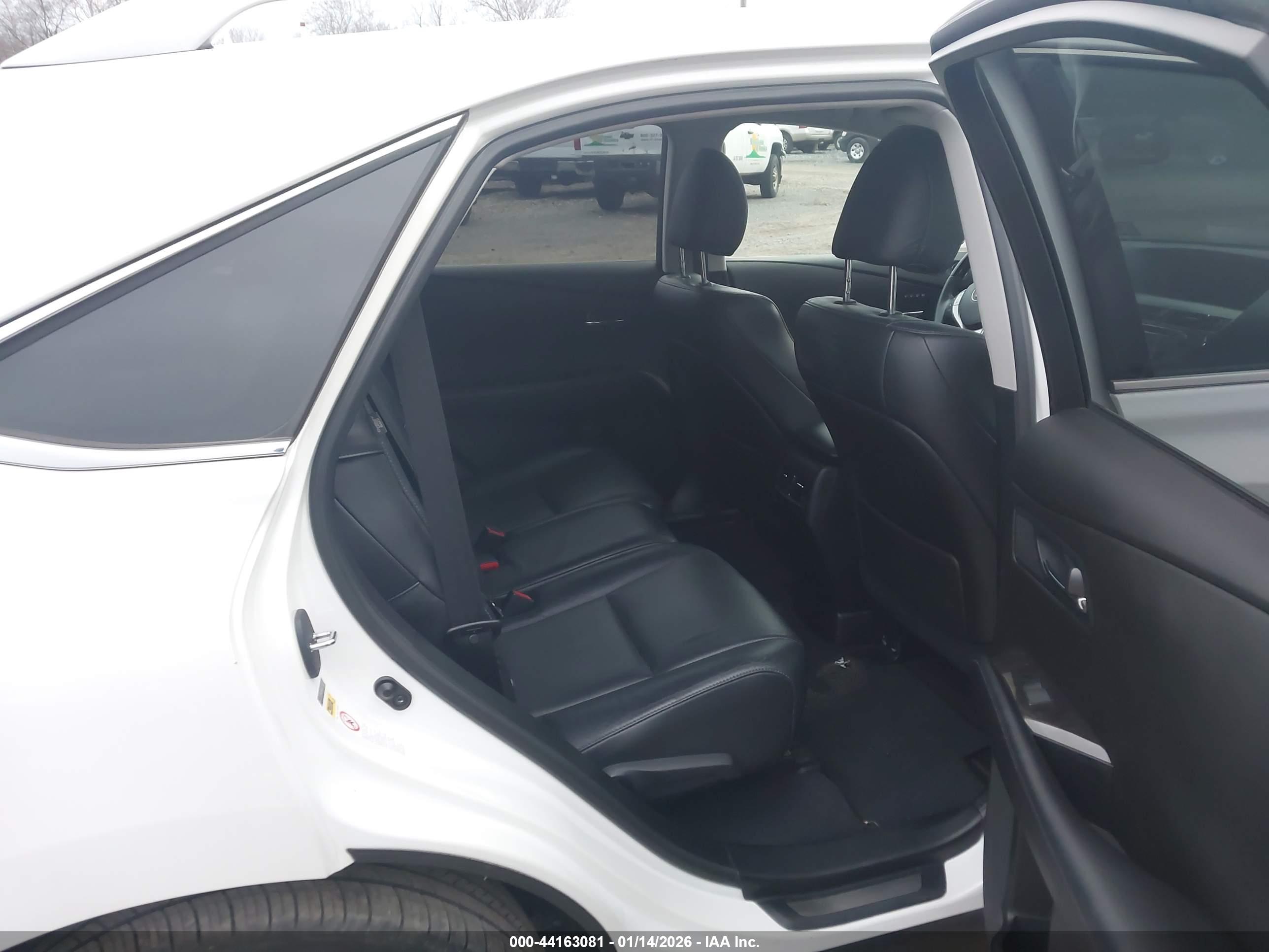 LEXUS RX image 8