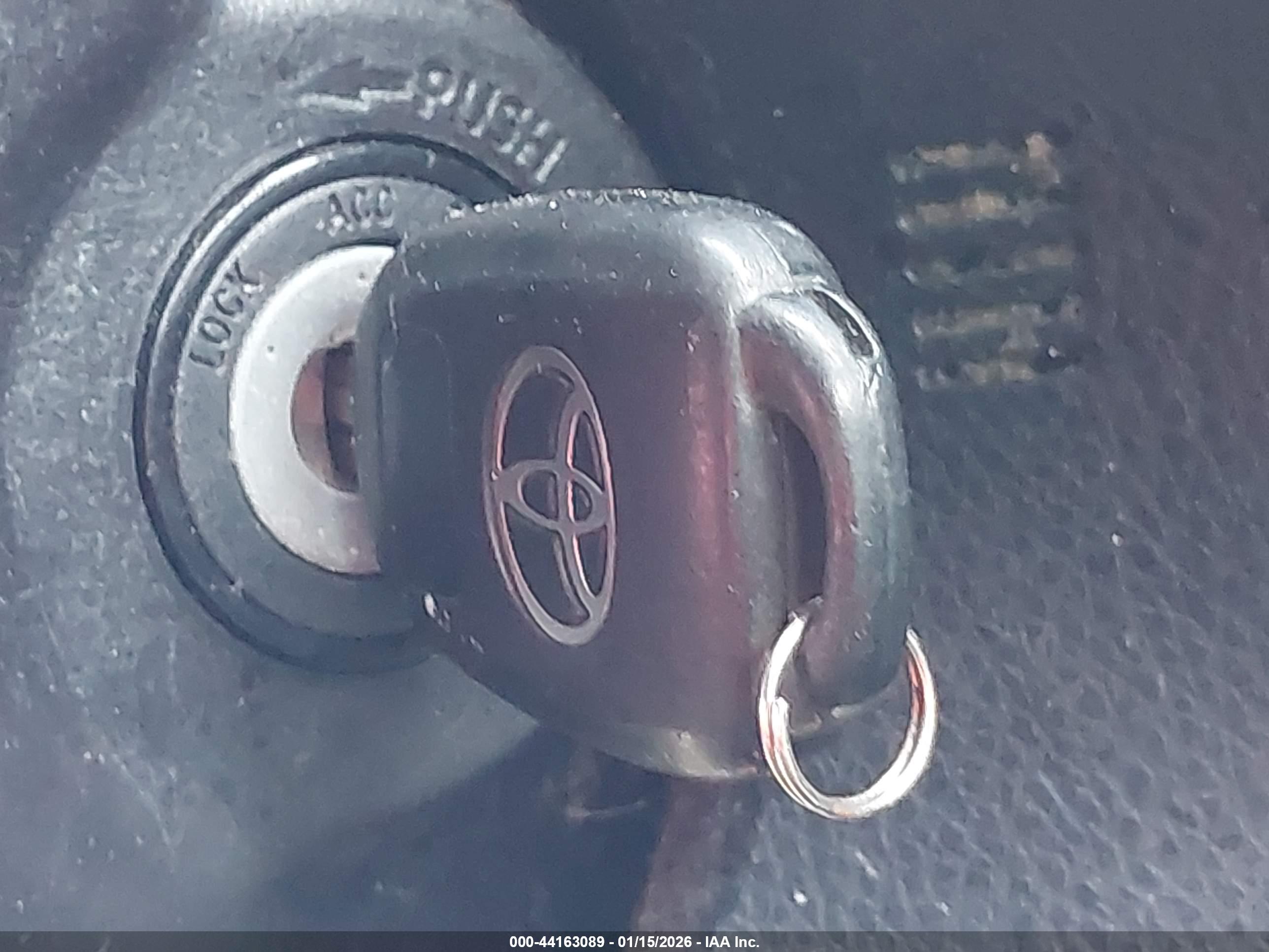 TOYOTA COROLLA image 11