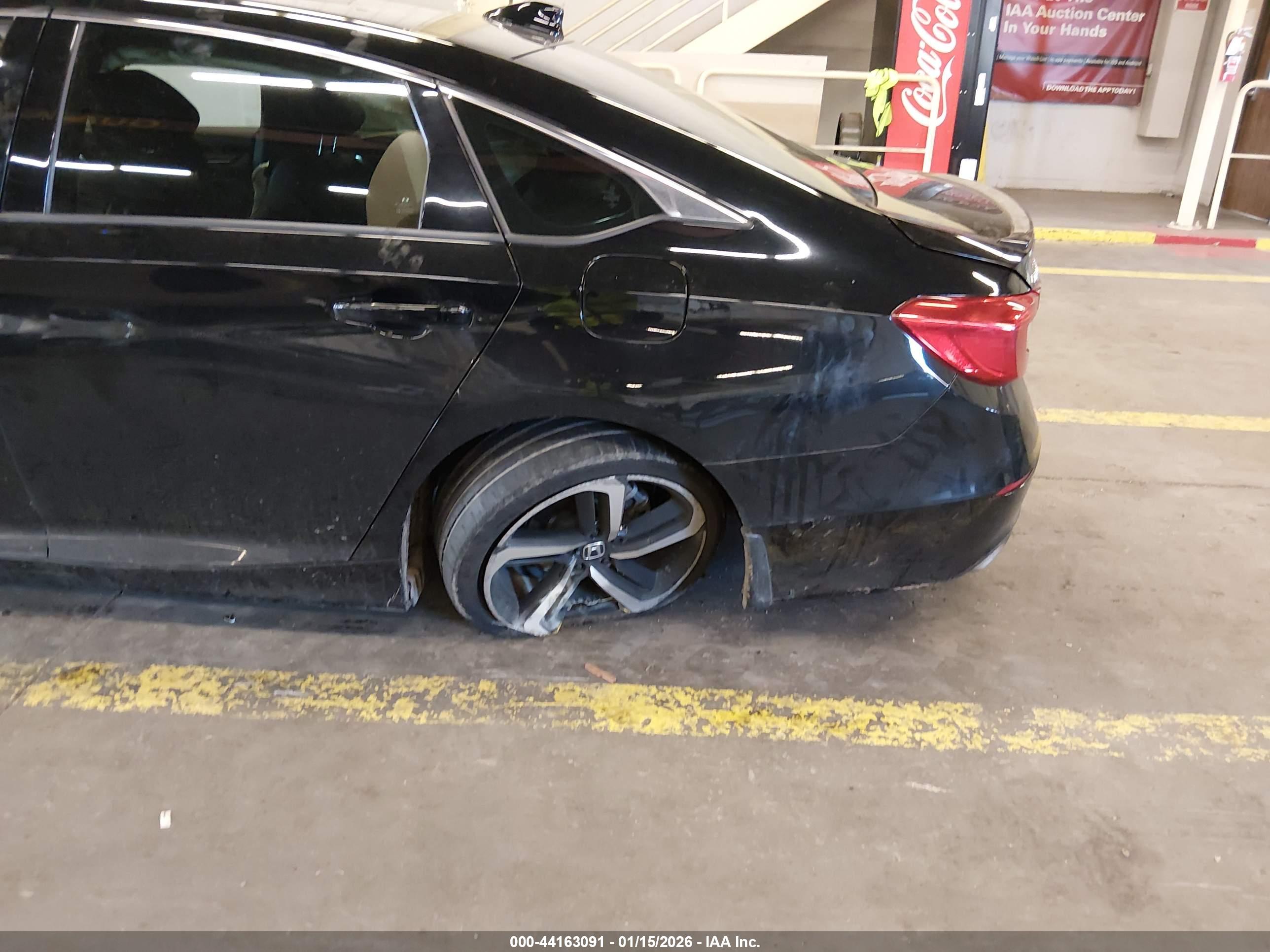 HONDA ACCORD image 6