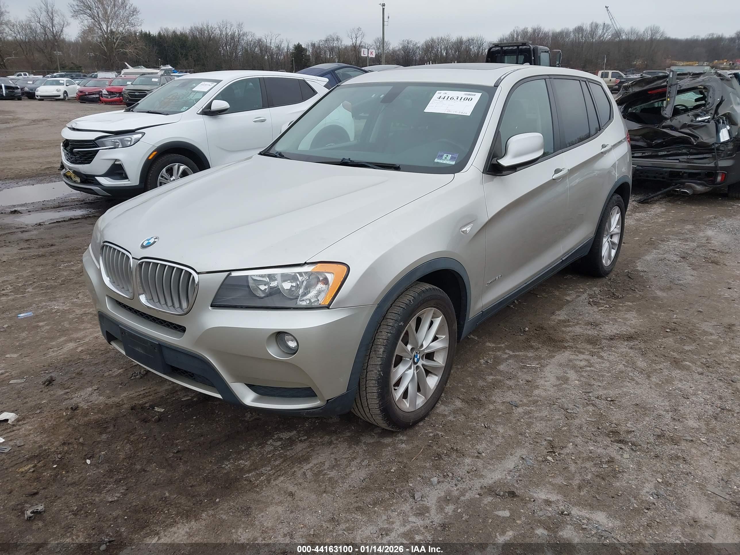 BMW X3 image 2