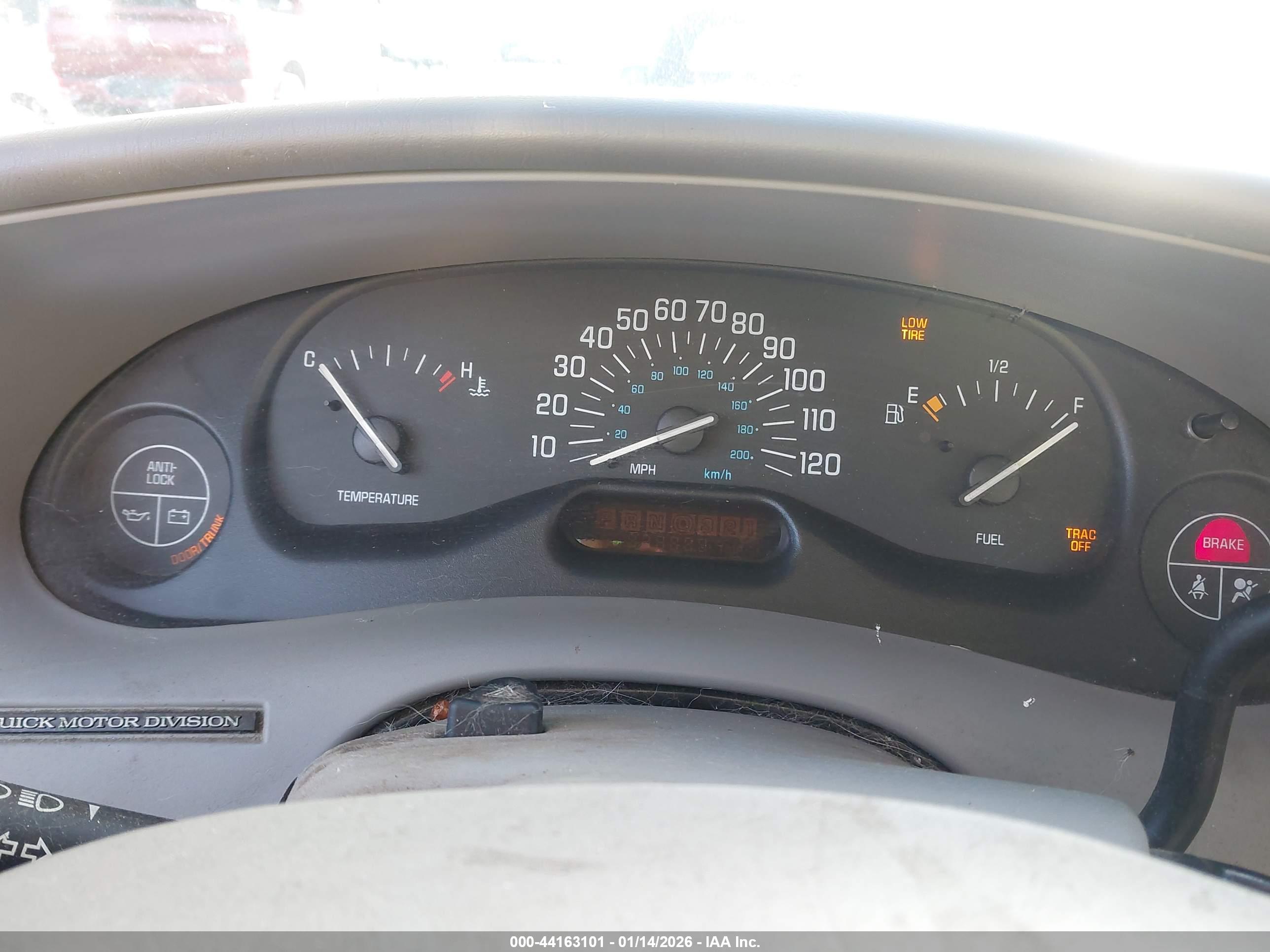 BUICK CENTURY image 7