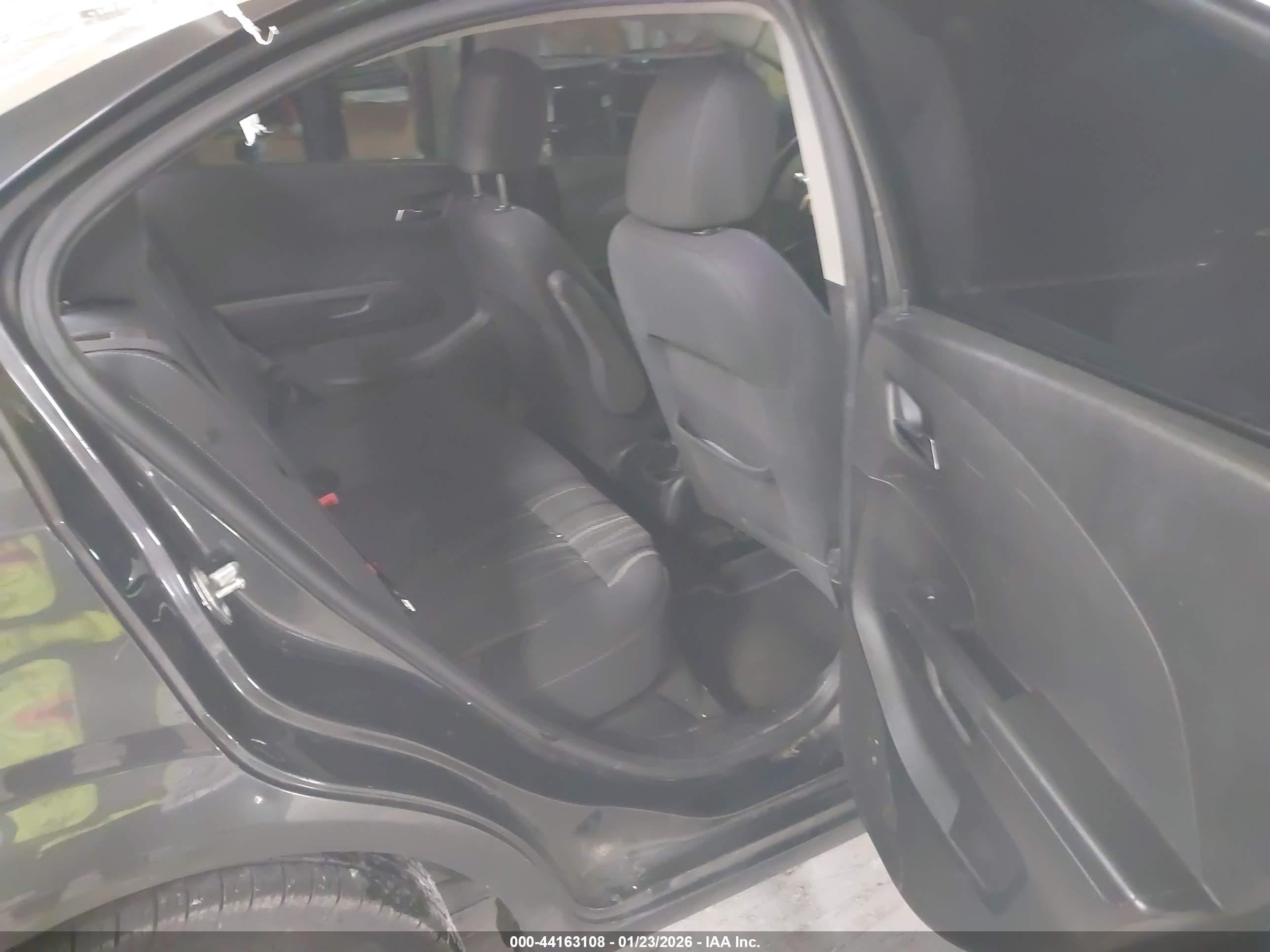 CHEVROLET SONIC image 8