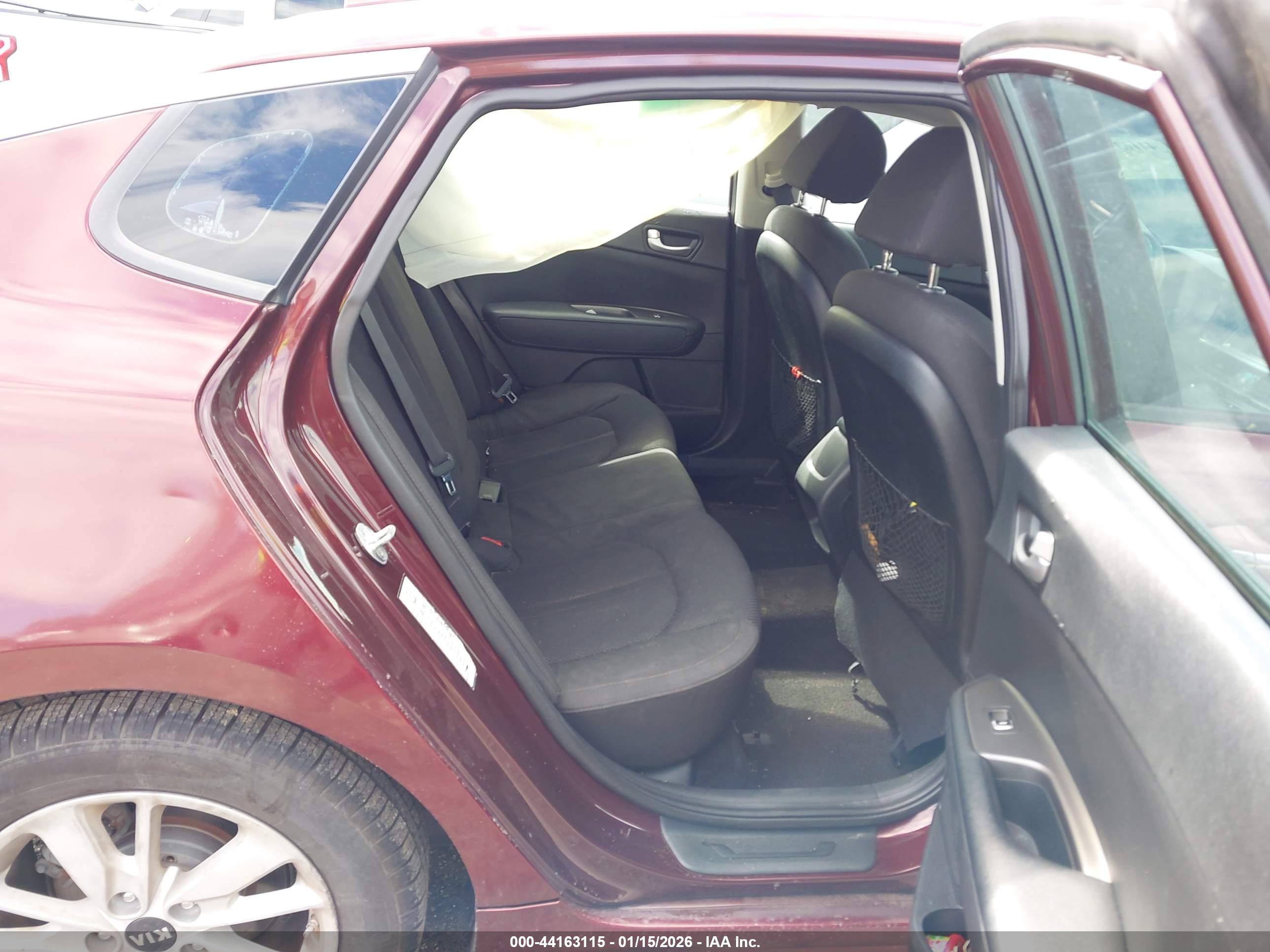 KIA OPTIMA image 8