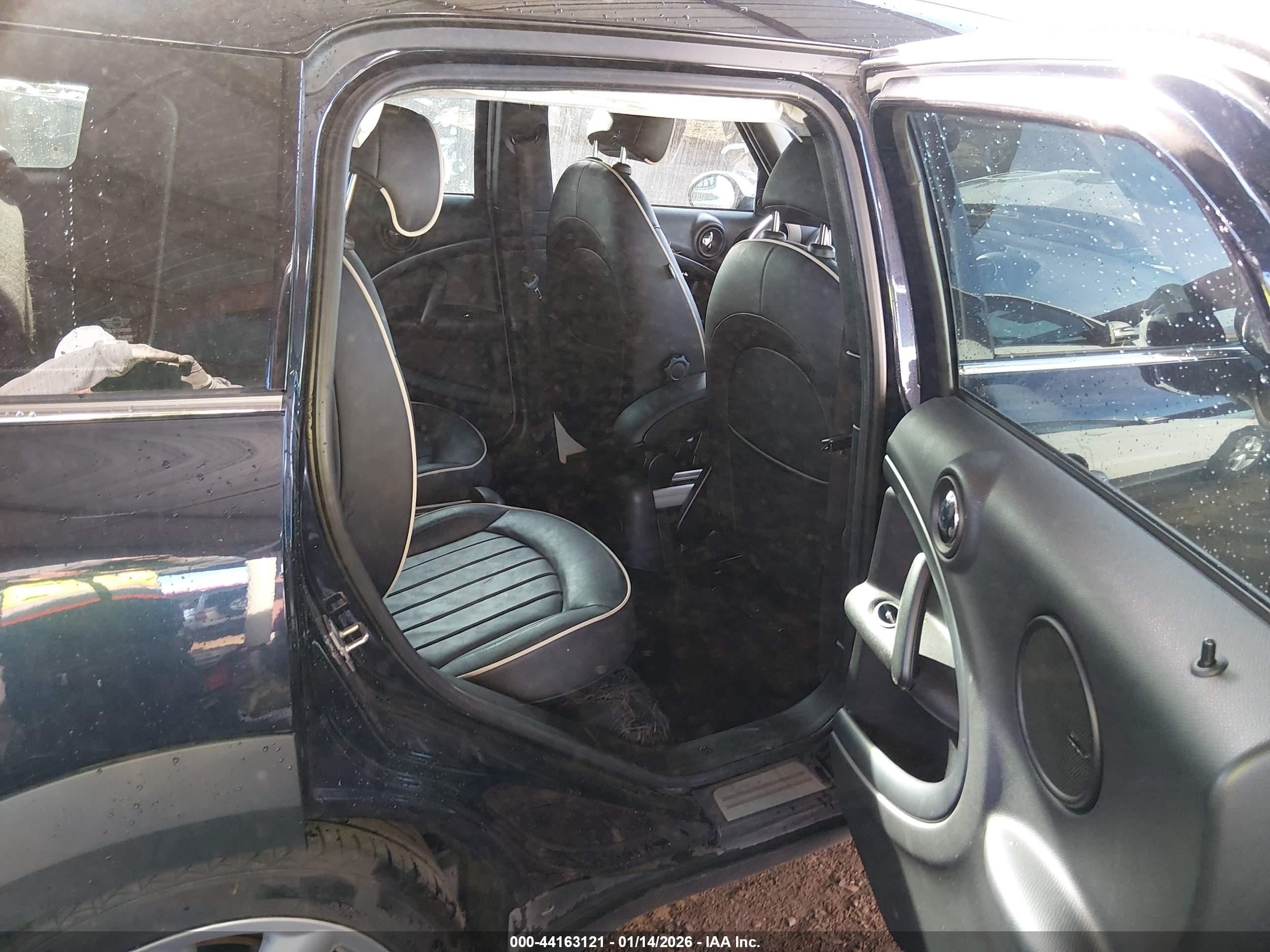 MINI COOPER image 8