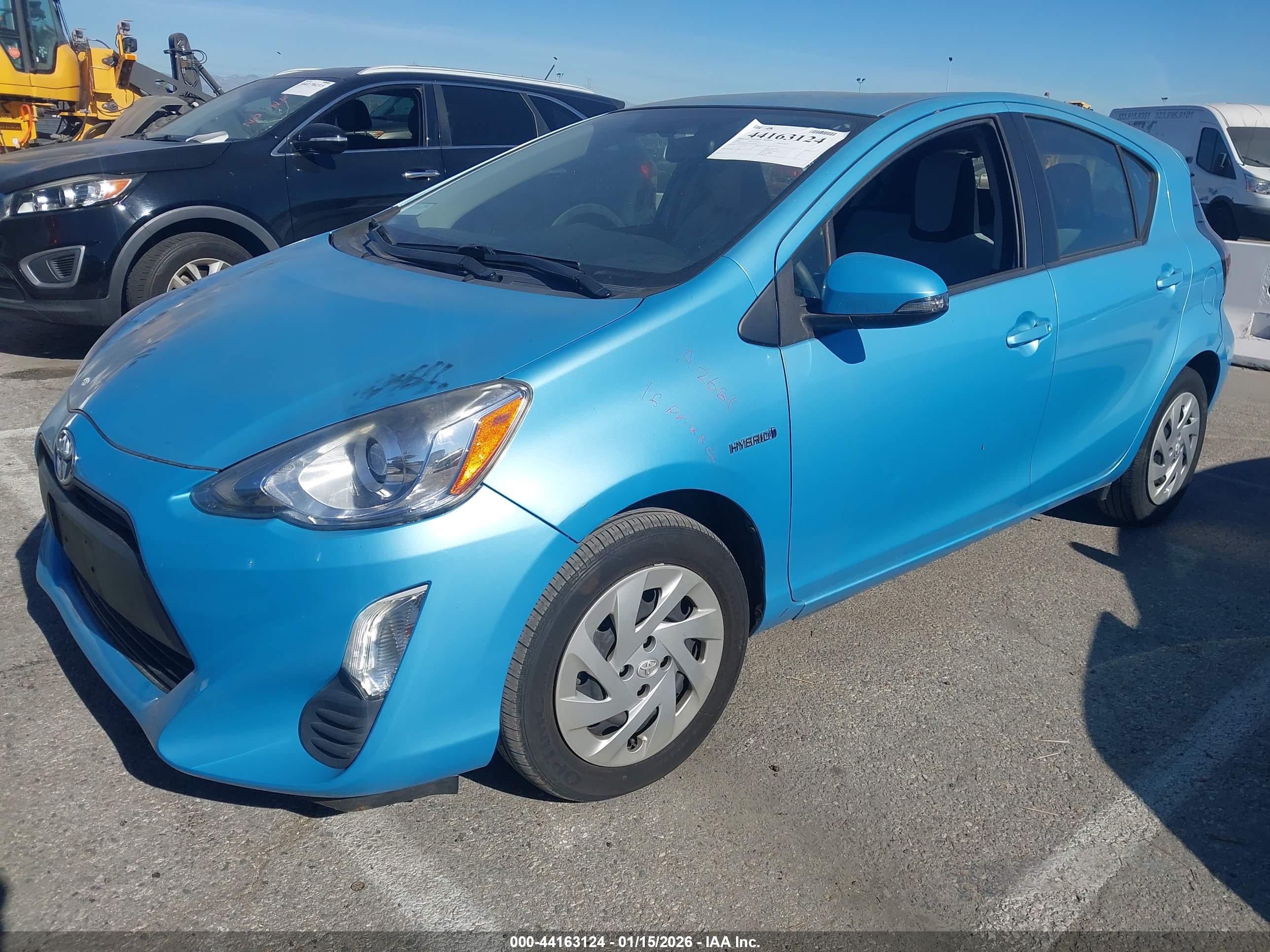 TOYOTA PRIUS image 2