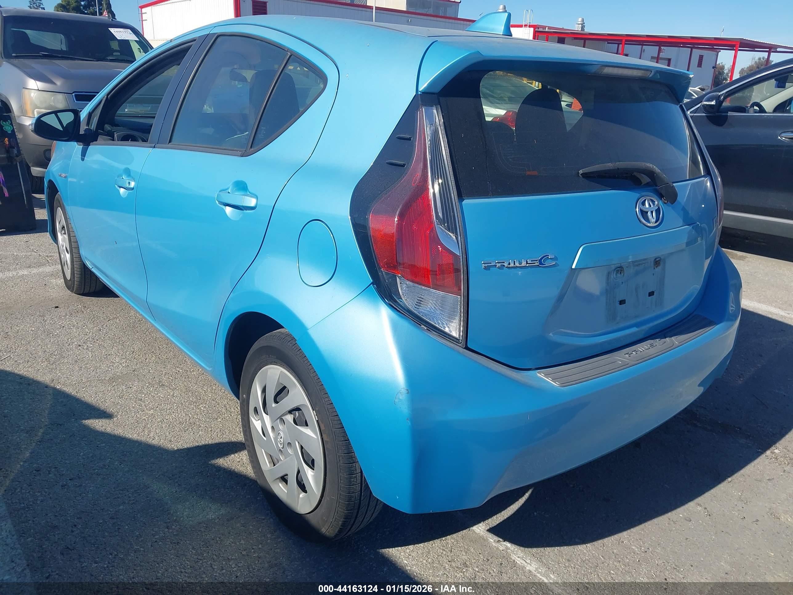 TOYOTA PRIUS image 3