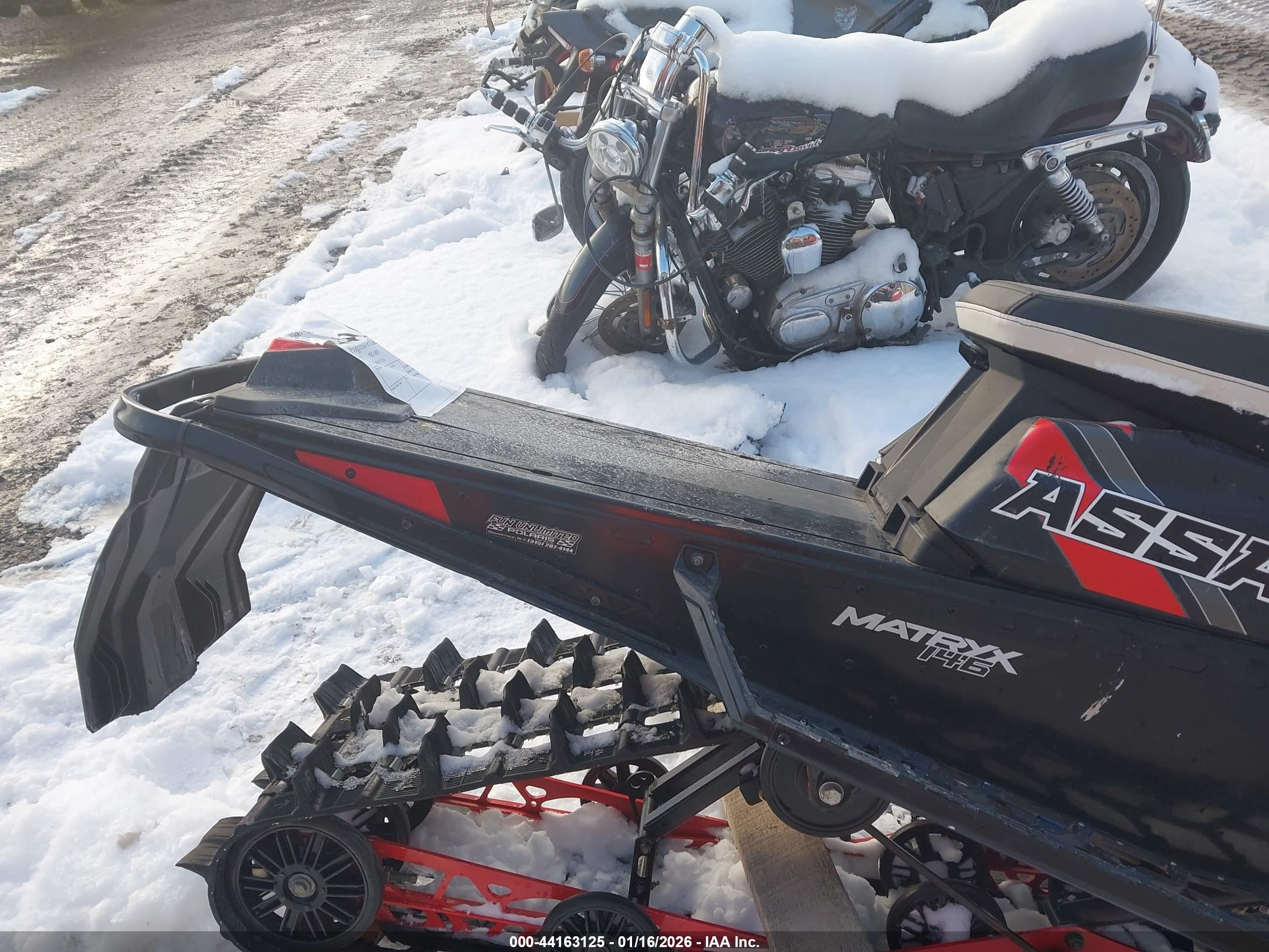 POLARIS SWITCHBACK image 8