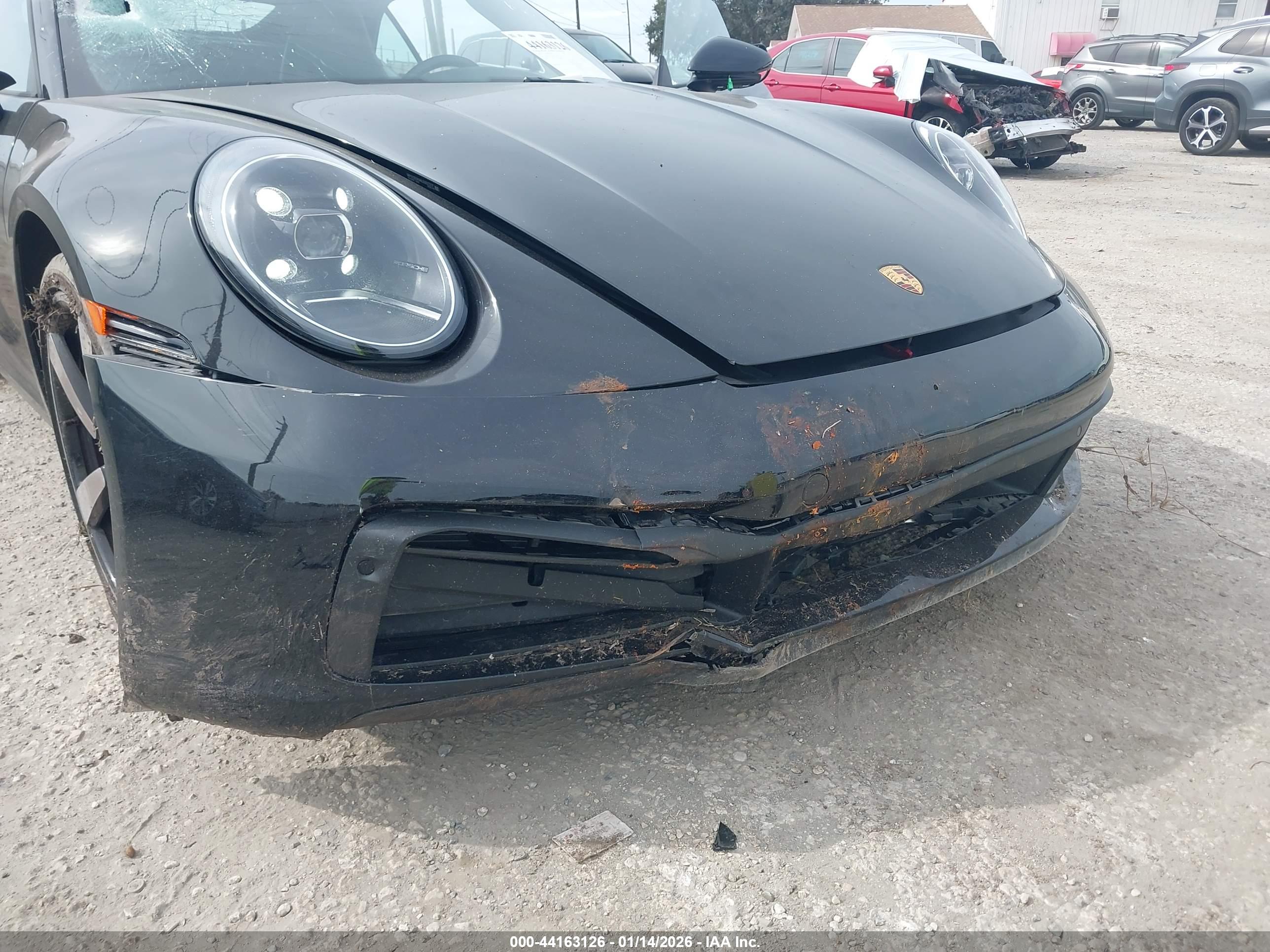 PORSCHE 911 image 6