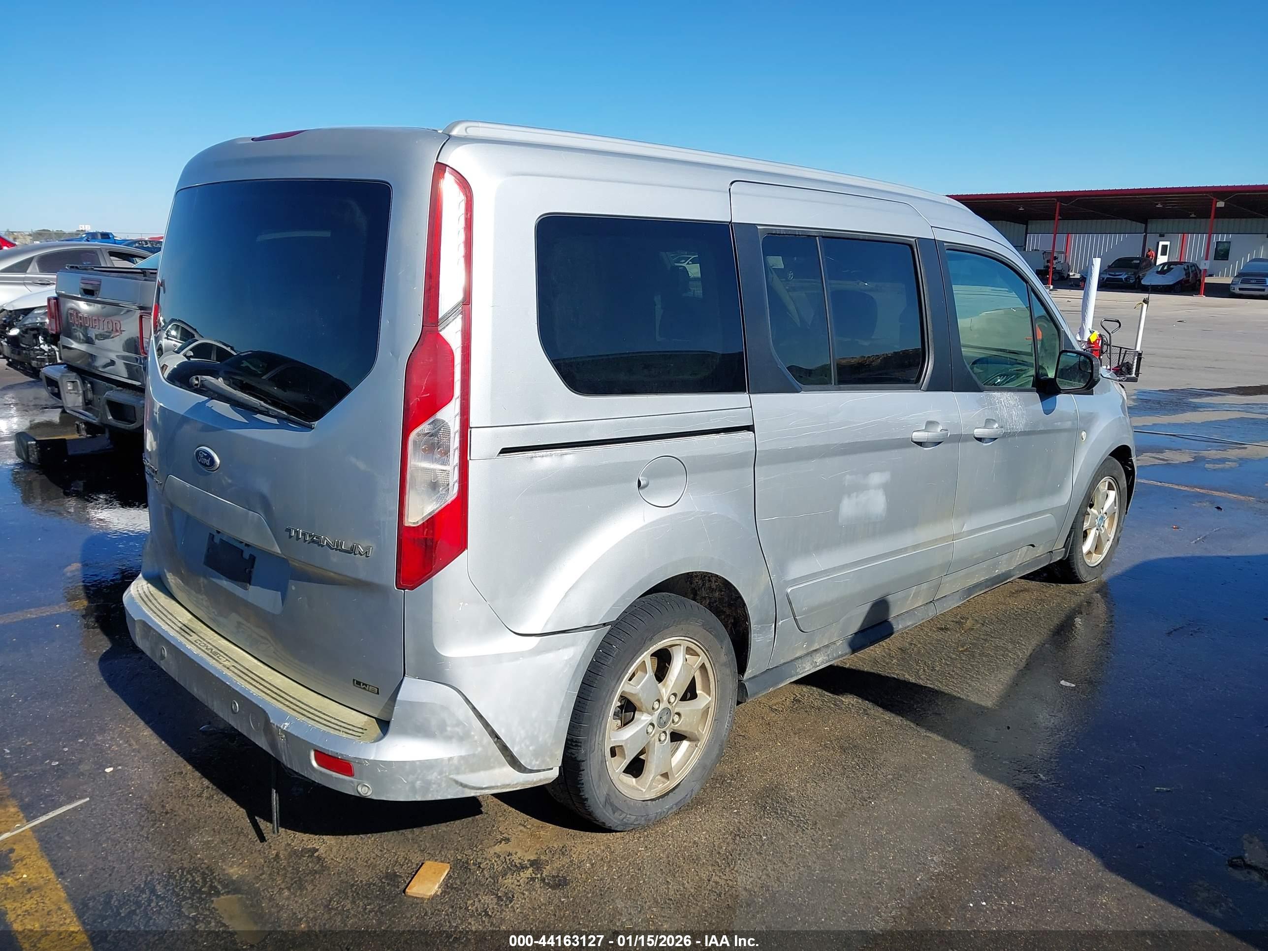 FORD TRANSIT image 4