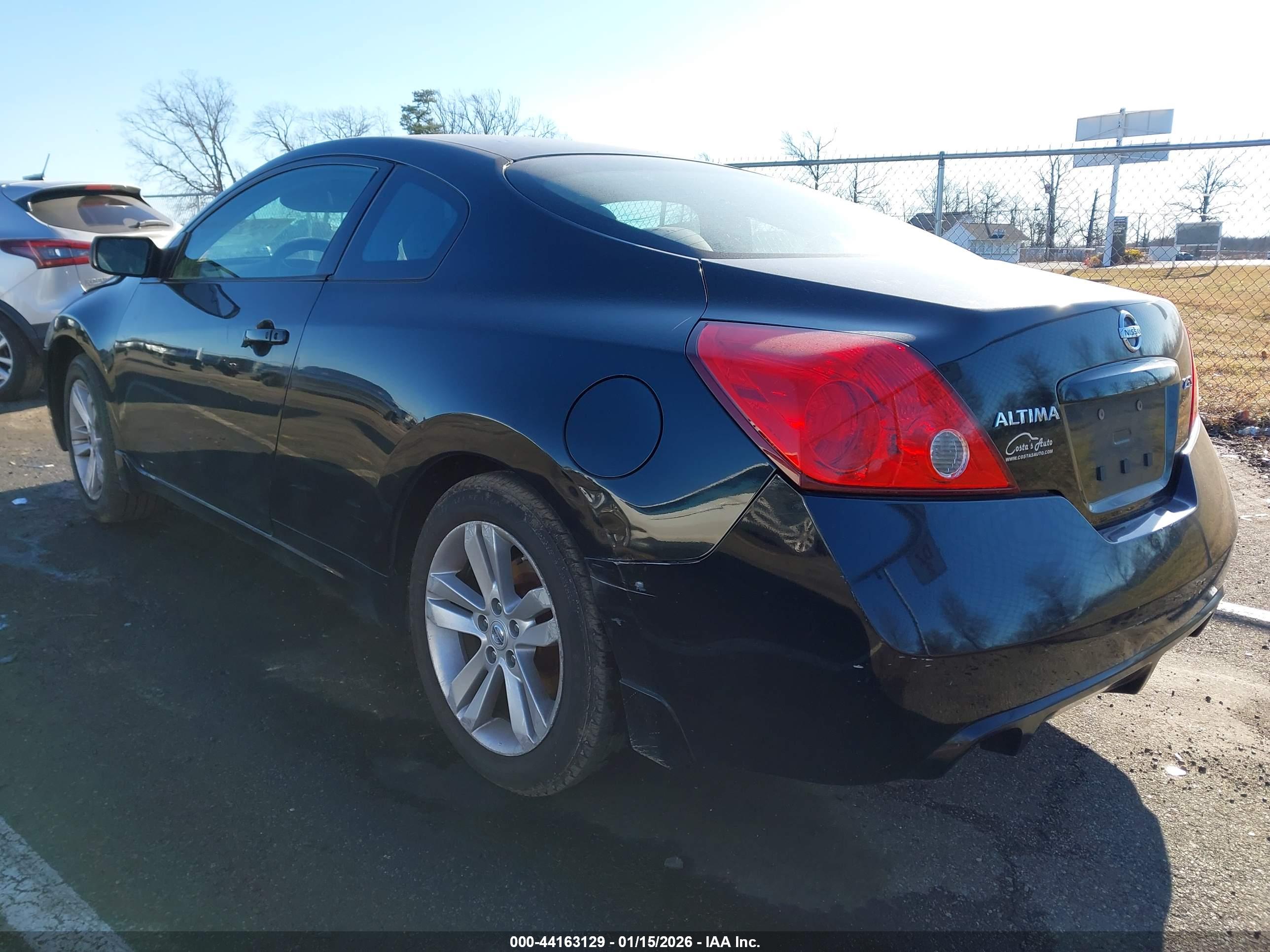 NISSAN ALTIMA image 3