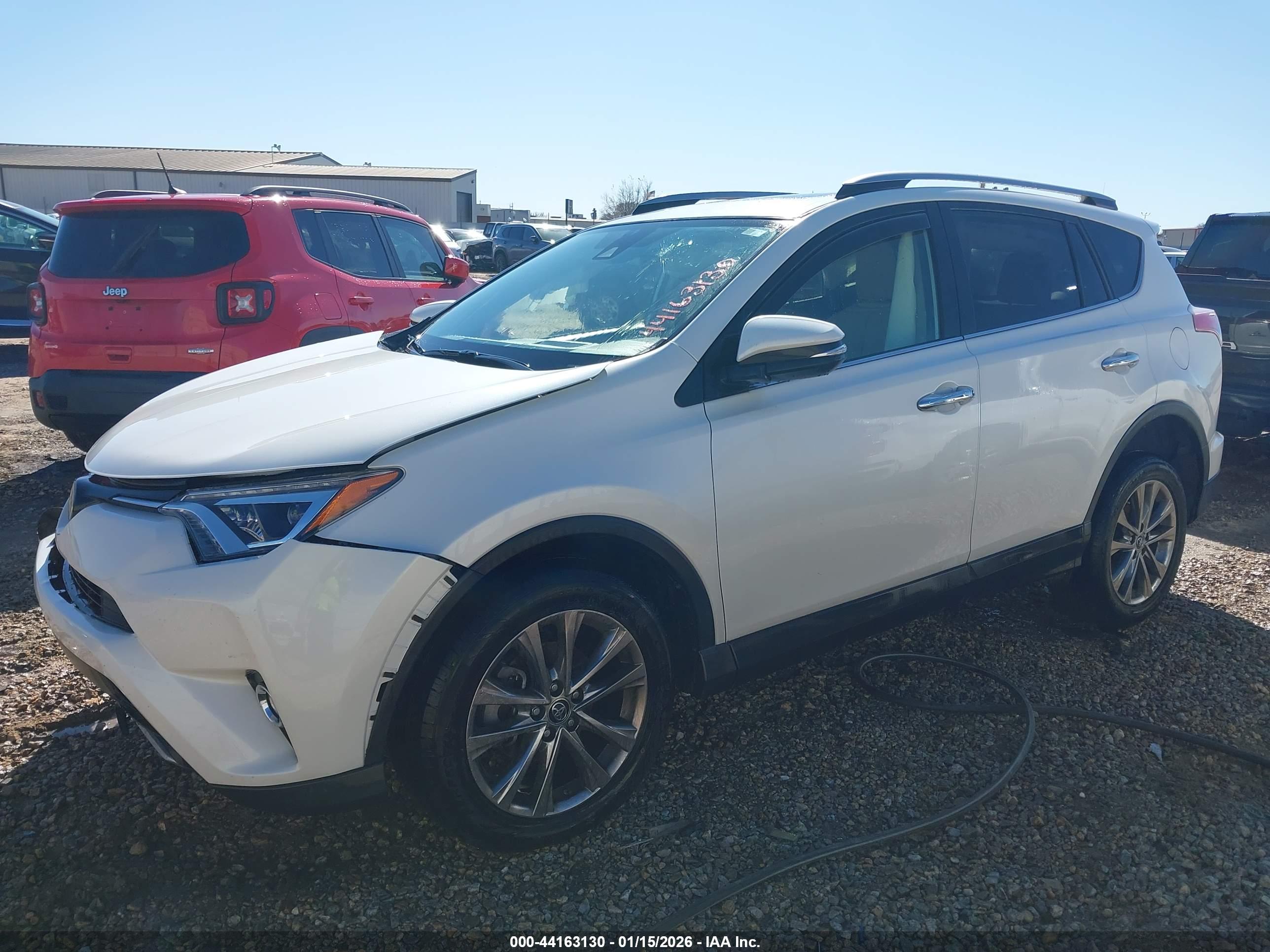 TOYOTA RAV4 image 2