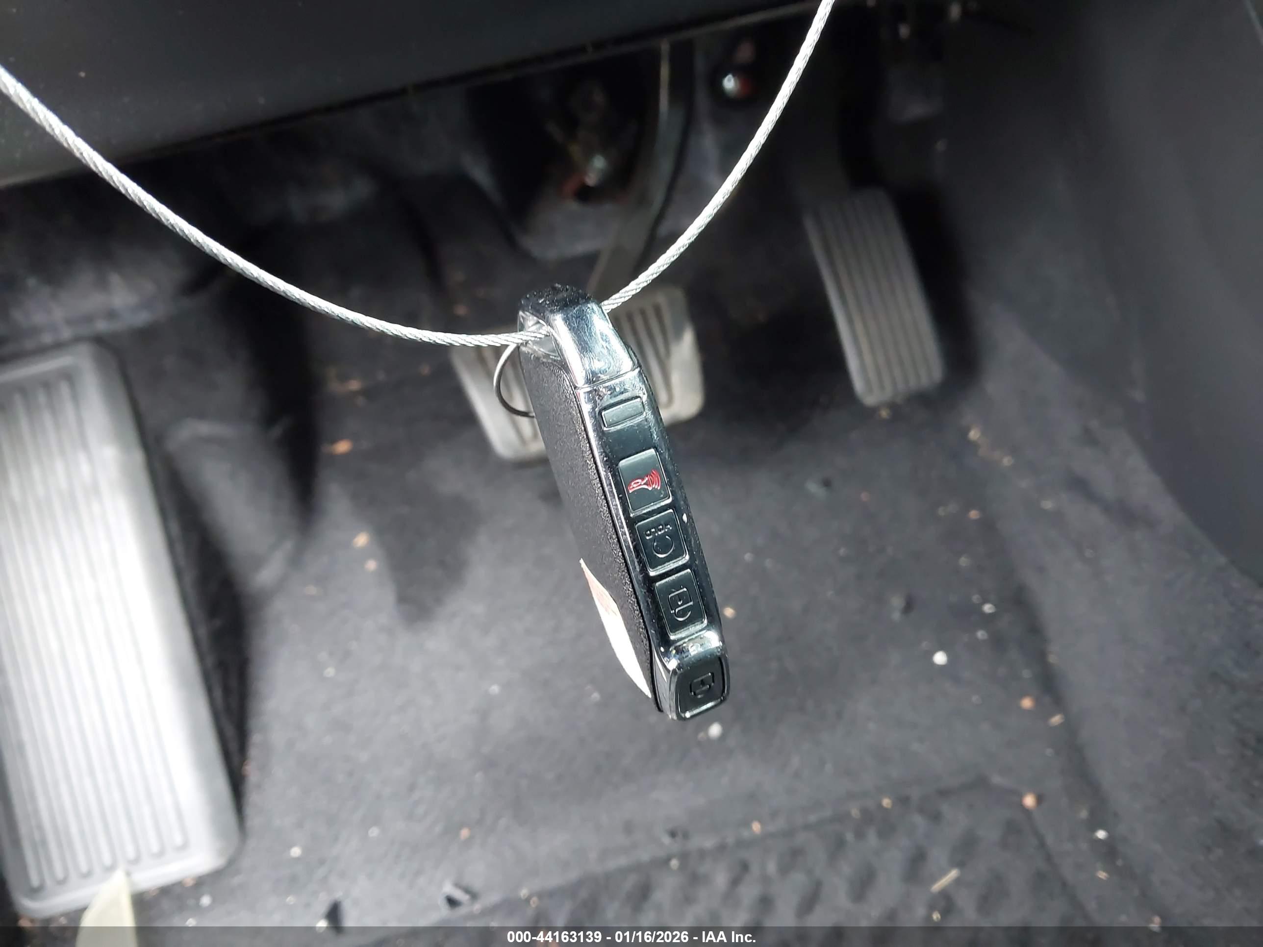 KIA NIRO image 11