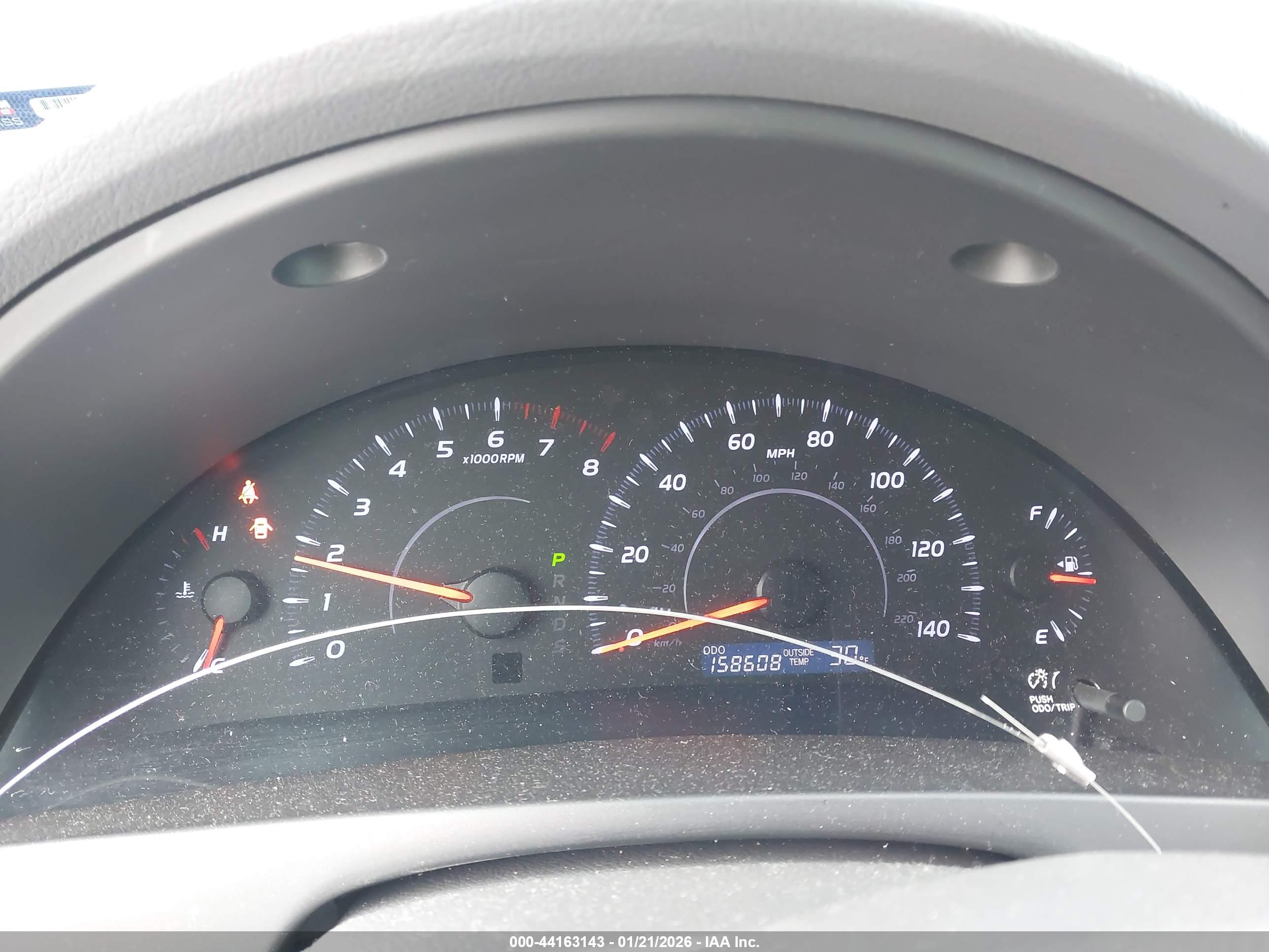TOYOTA CAMRY image 7