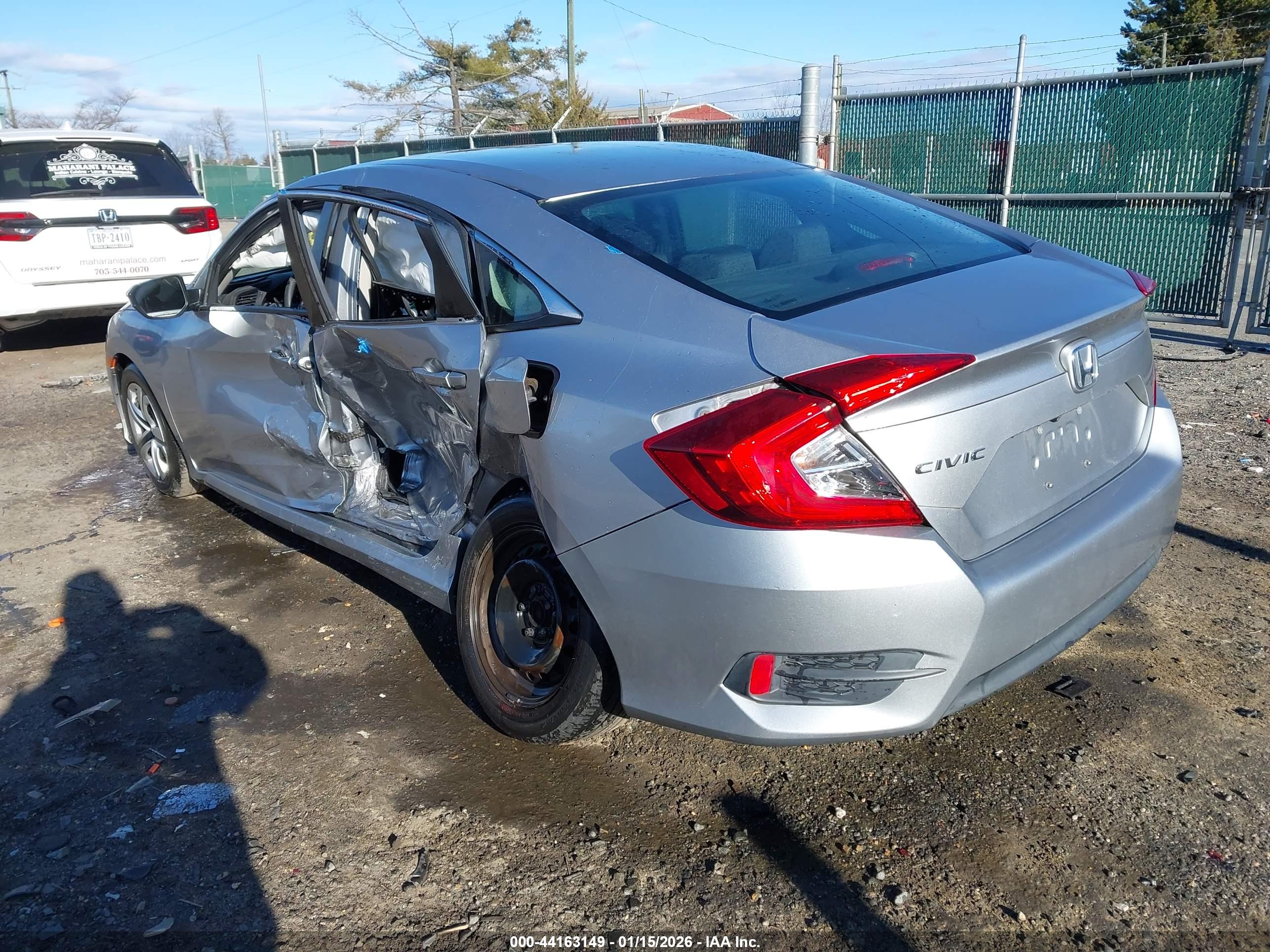 HONDA CIVIC image 3