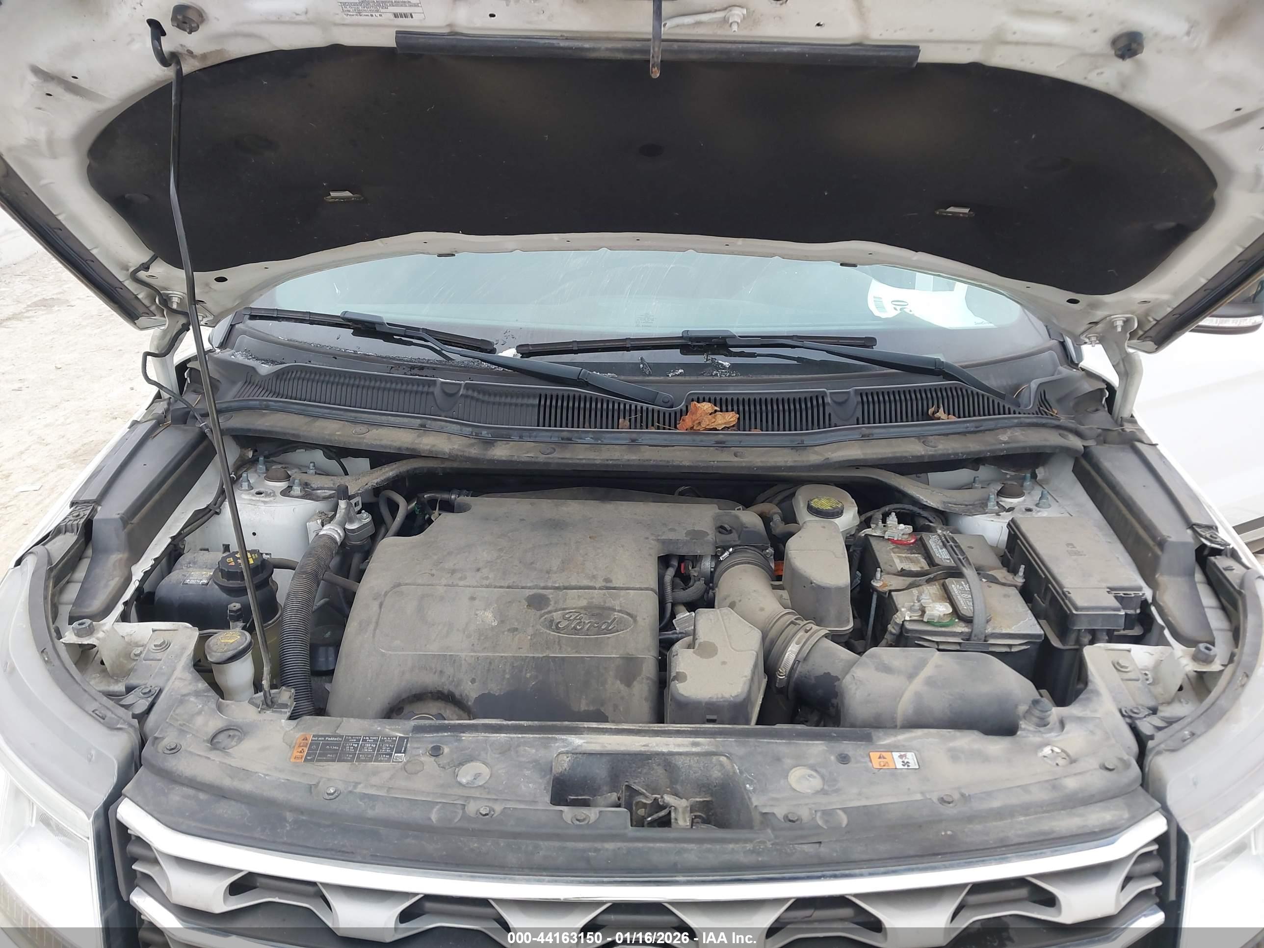 FORD EXPLORER image 10