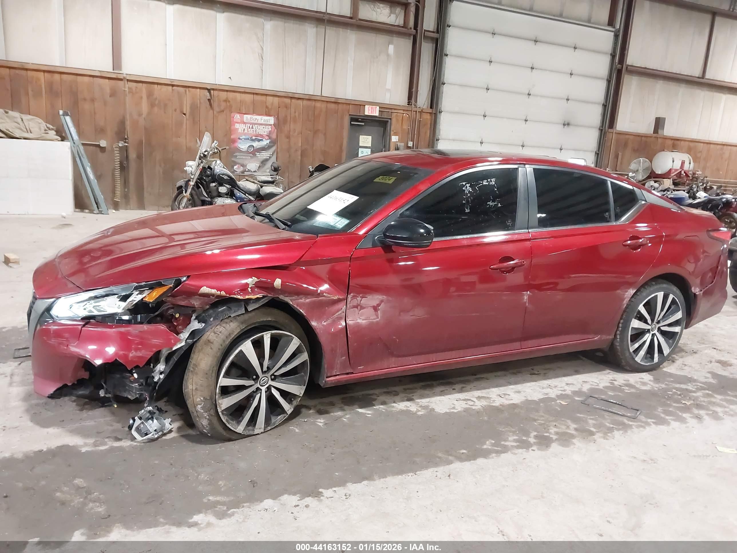 NISSAN ALTIMA image 6