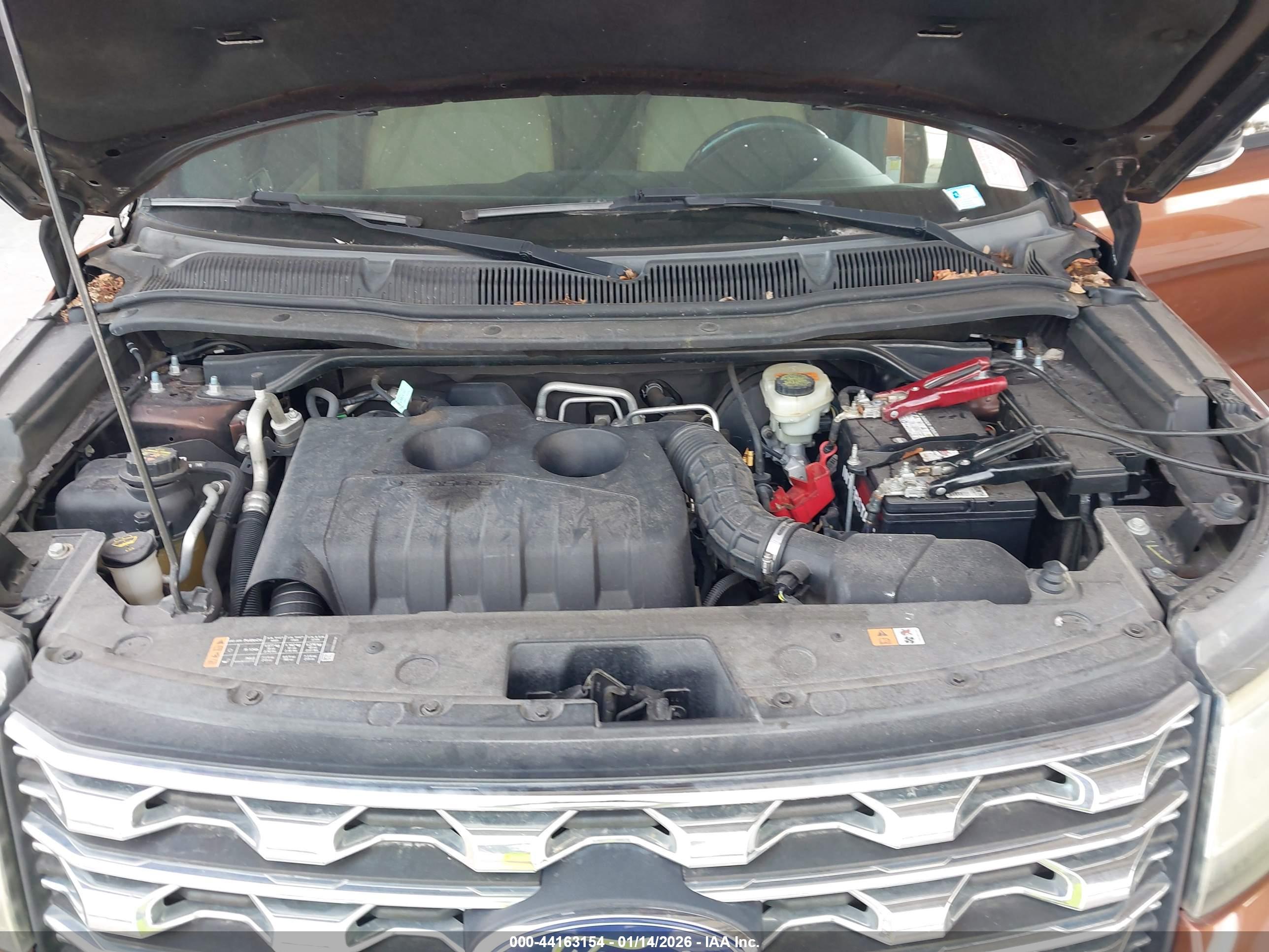 FORD EXPLORER image 10