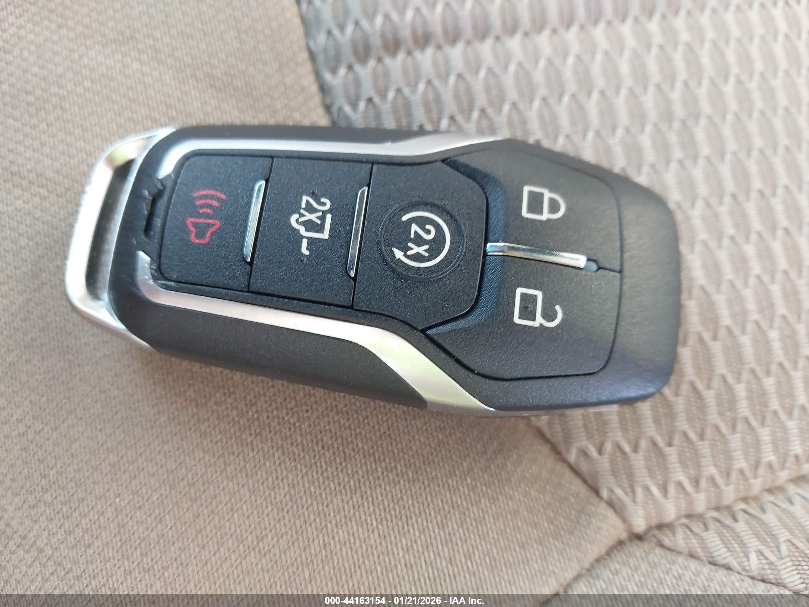 FORD EXPLORER image 11