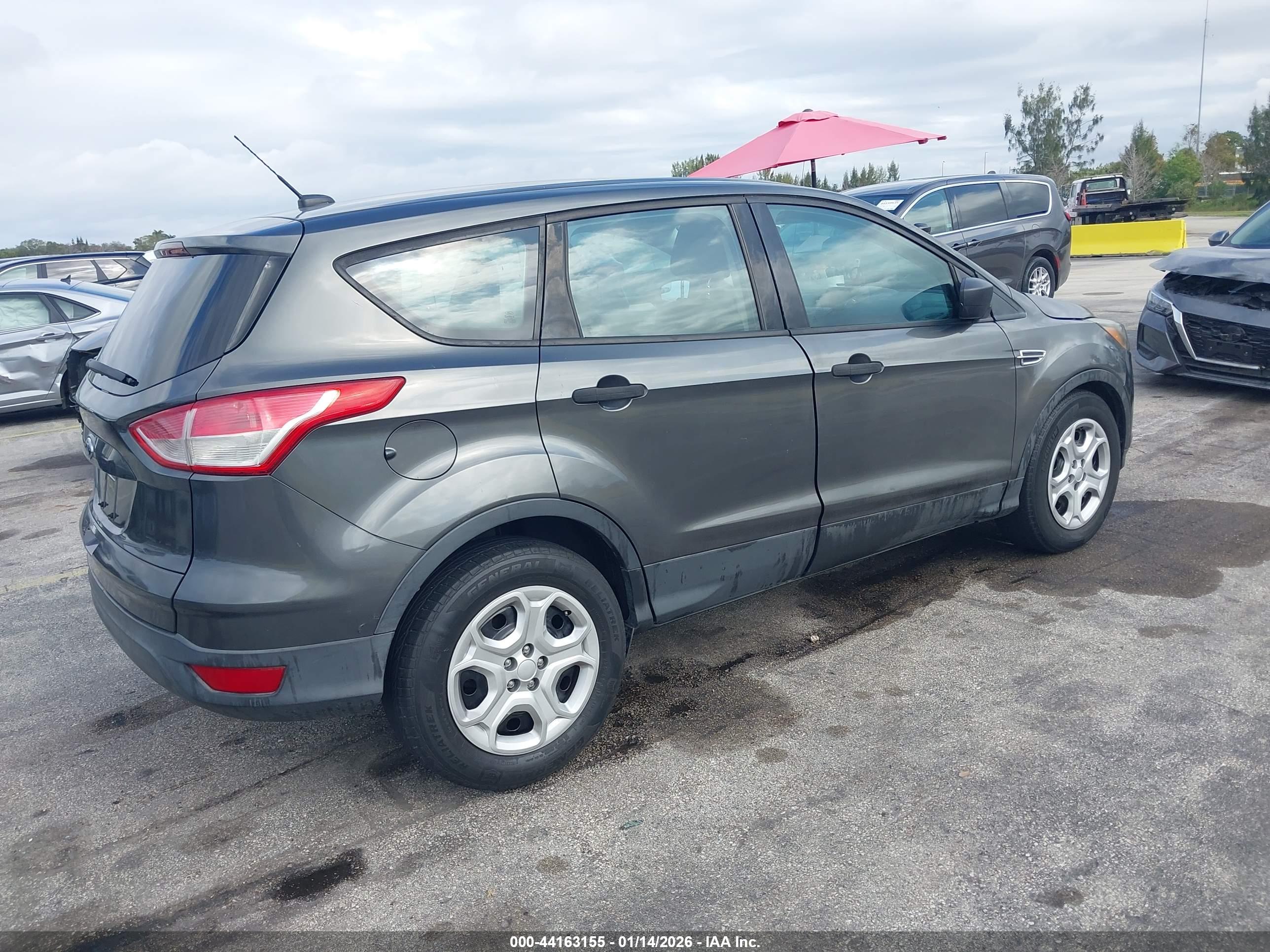 FORD ESCAPE image 4