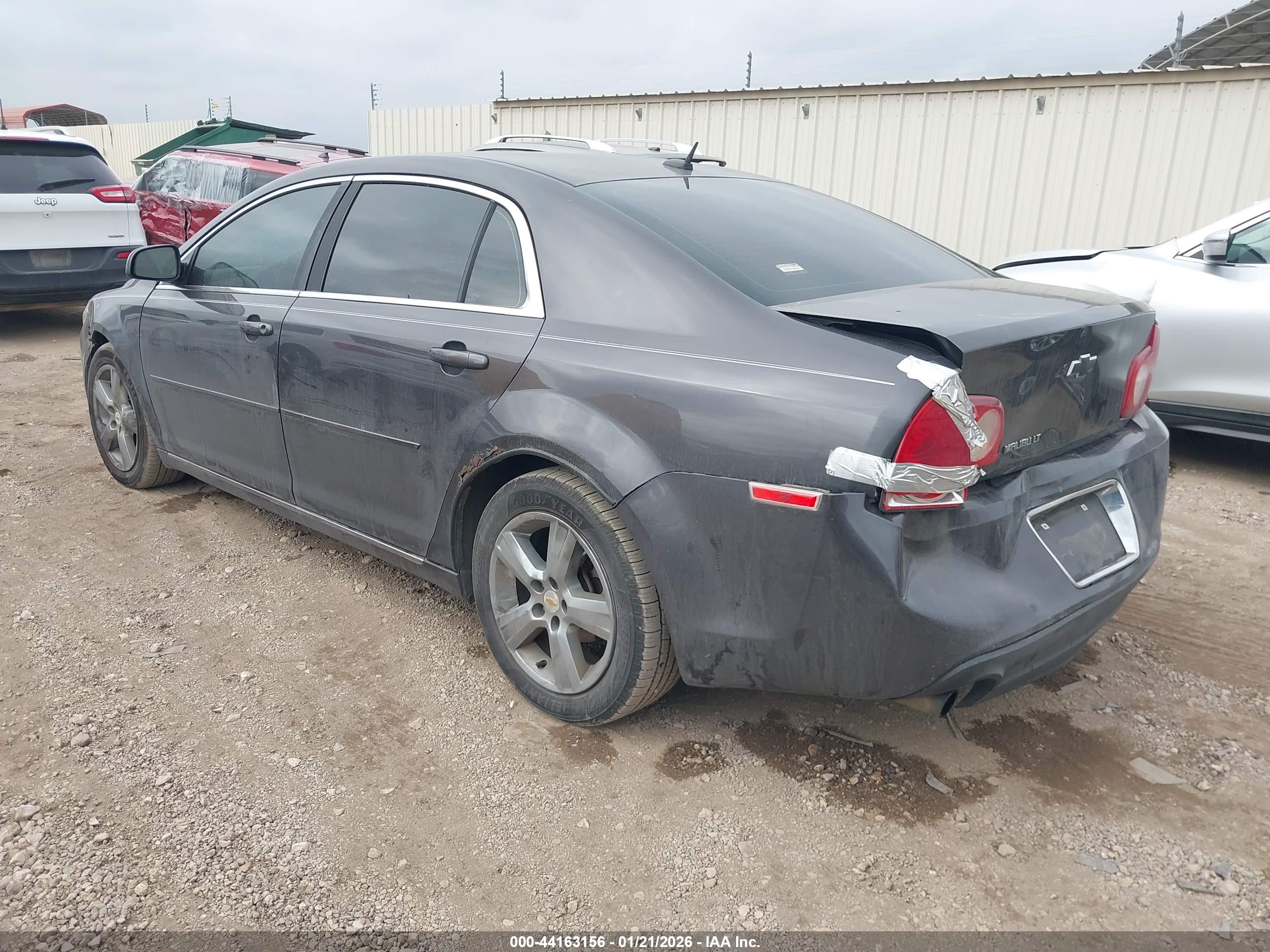 CHEVROLET MALIBU image 3