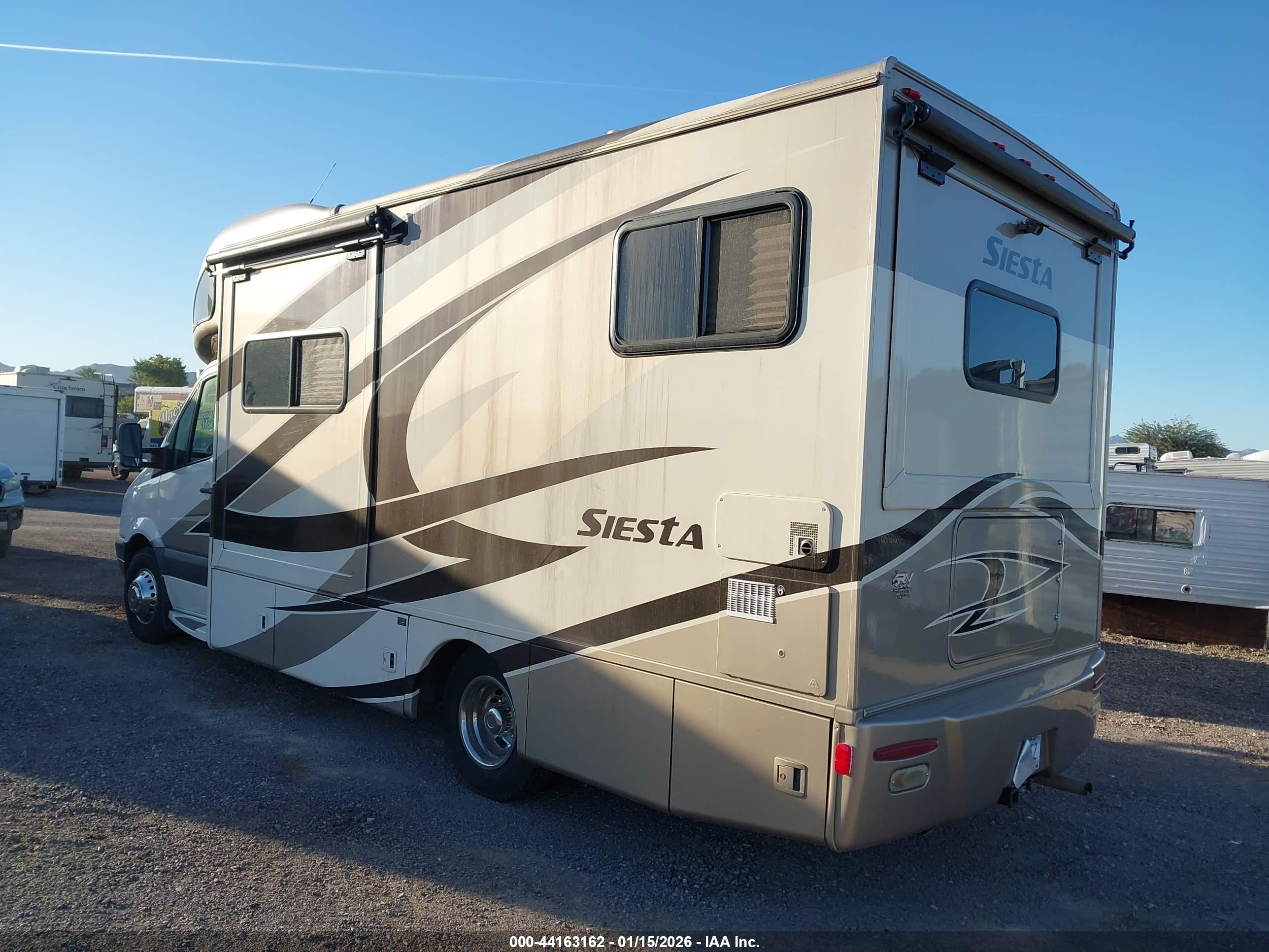 MERCEDES-BENZ SPRINTER image 3