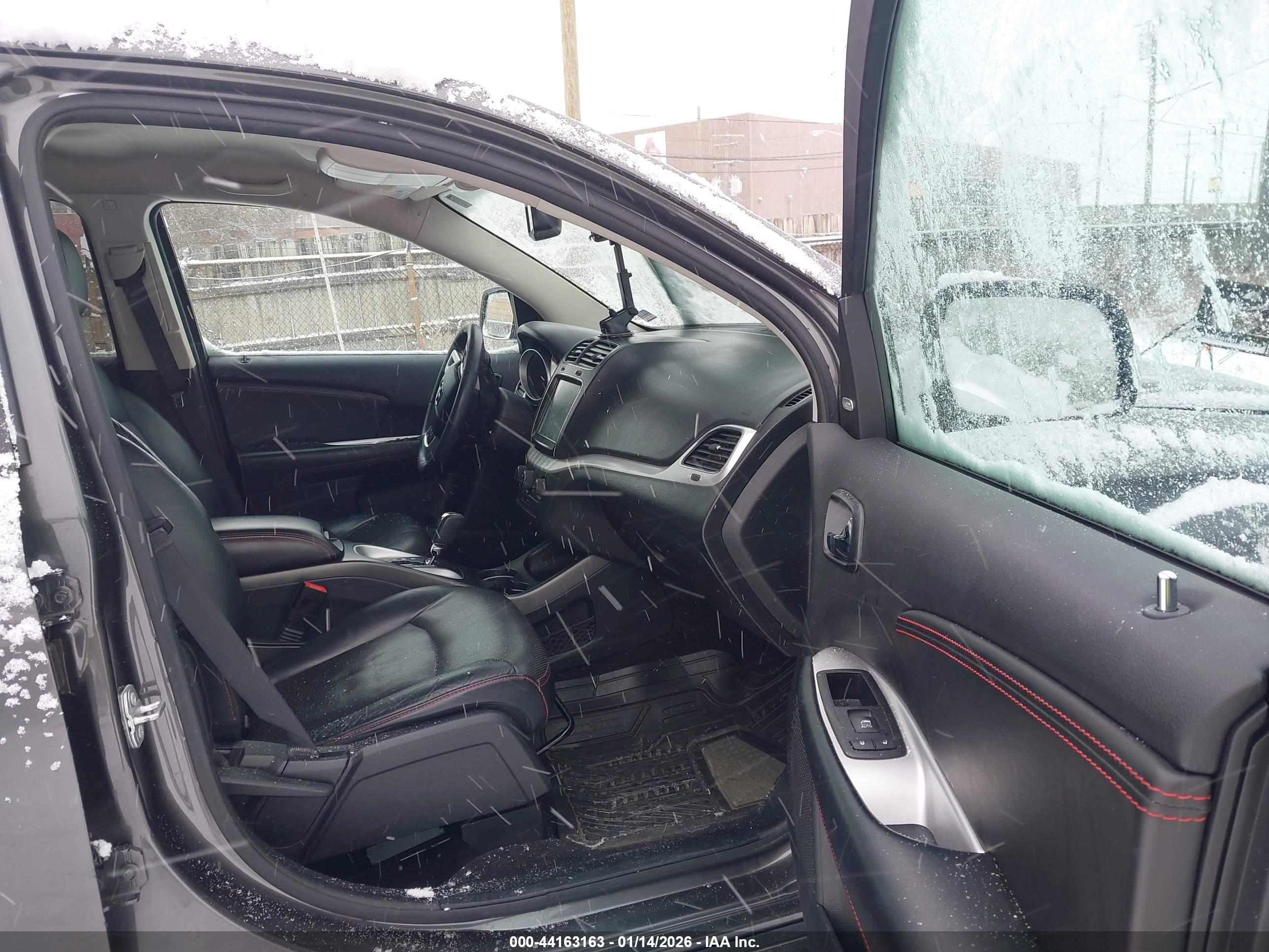 DODGE JOURNEY image 5