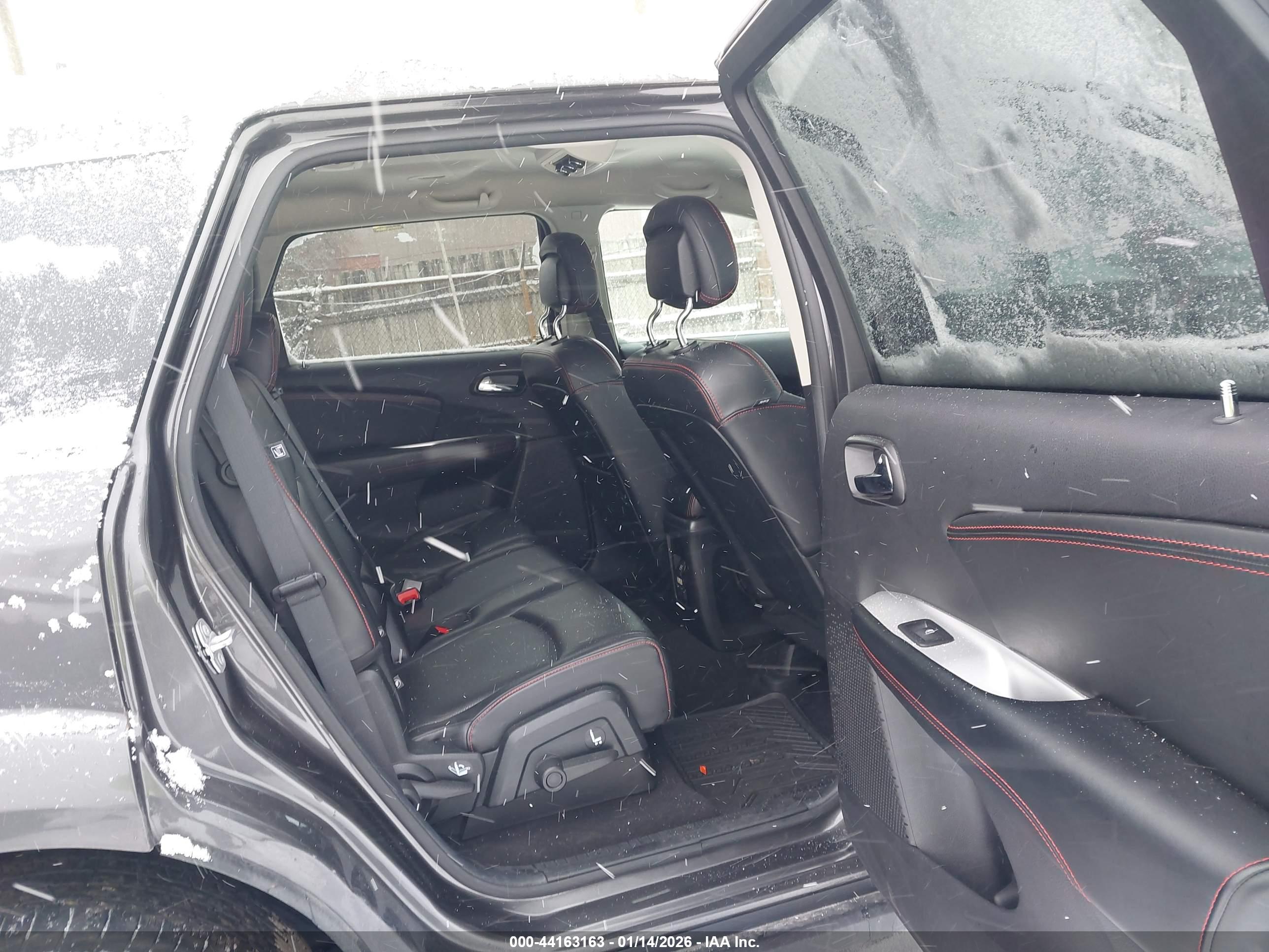 DODGE JOURNEY image 8