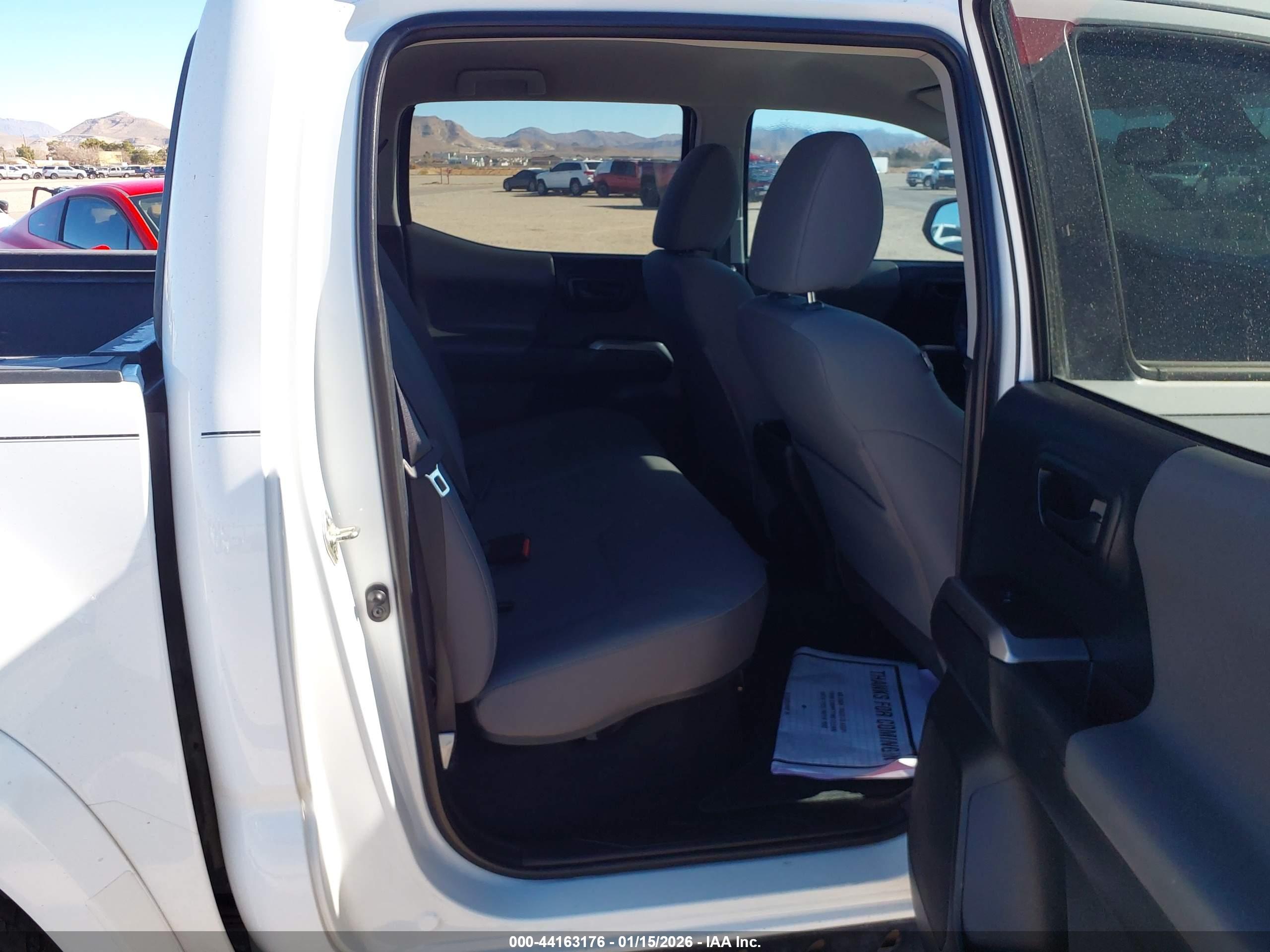 TOYOTA TACOMA image 8