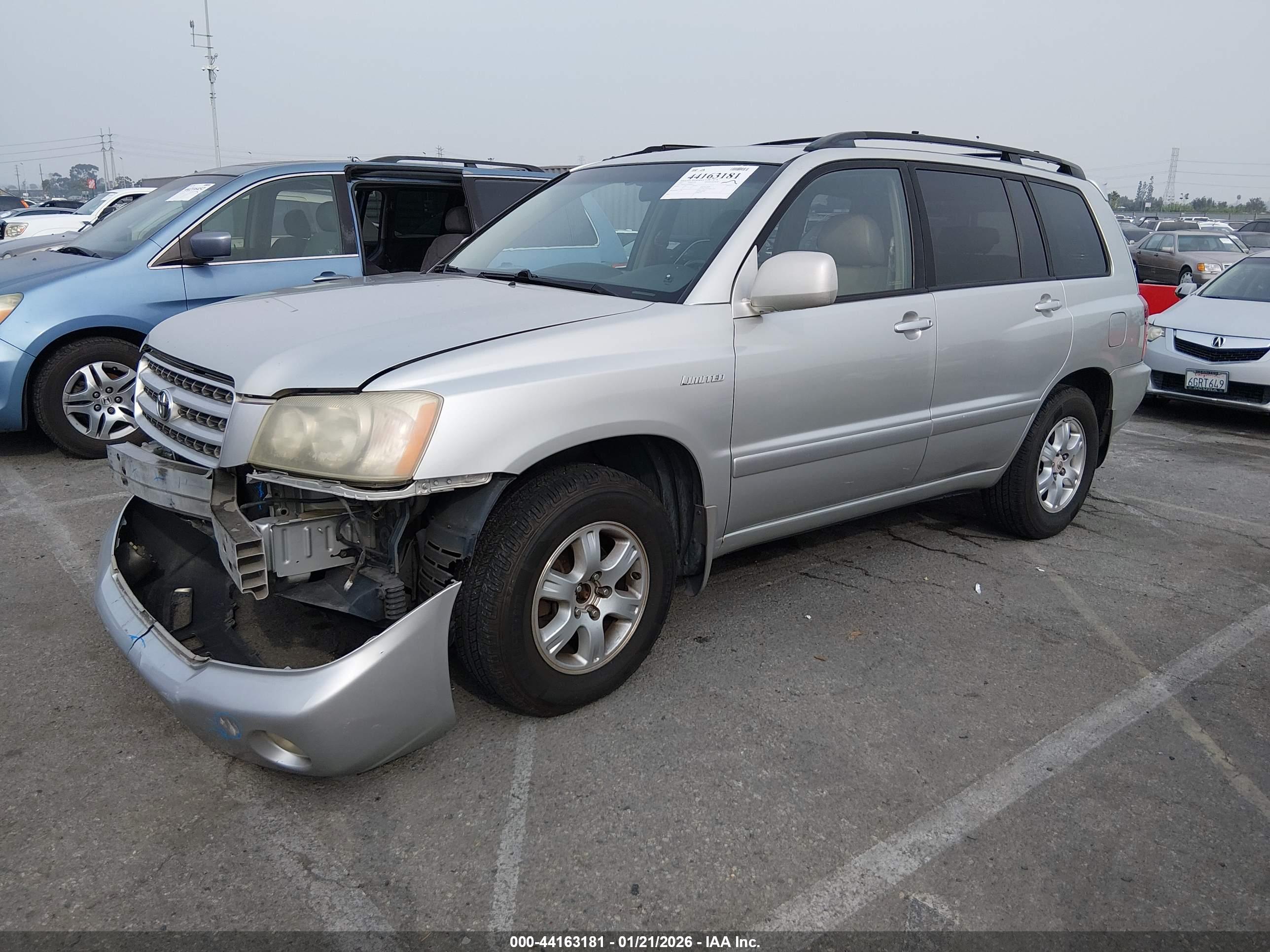TOYOTA HIGHLANDER image 2