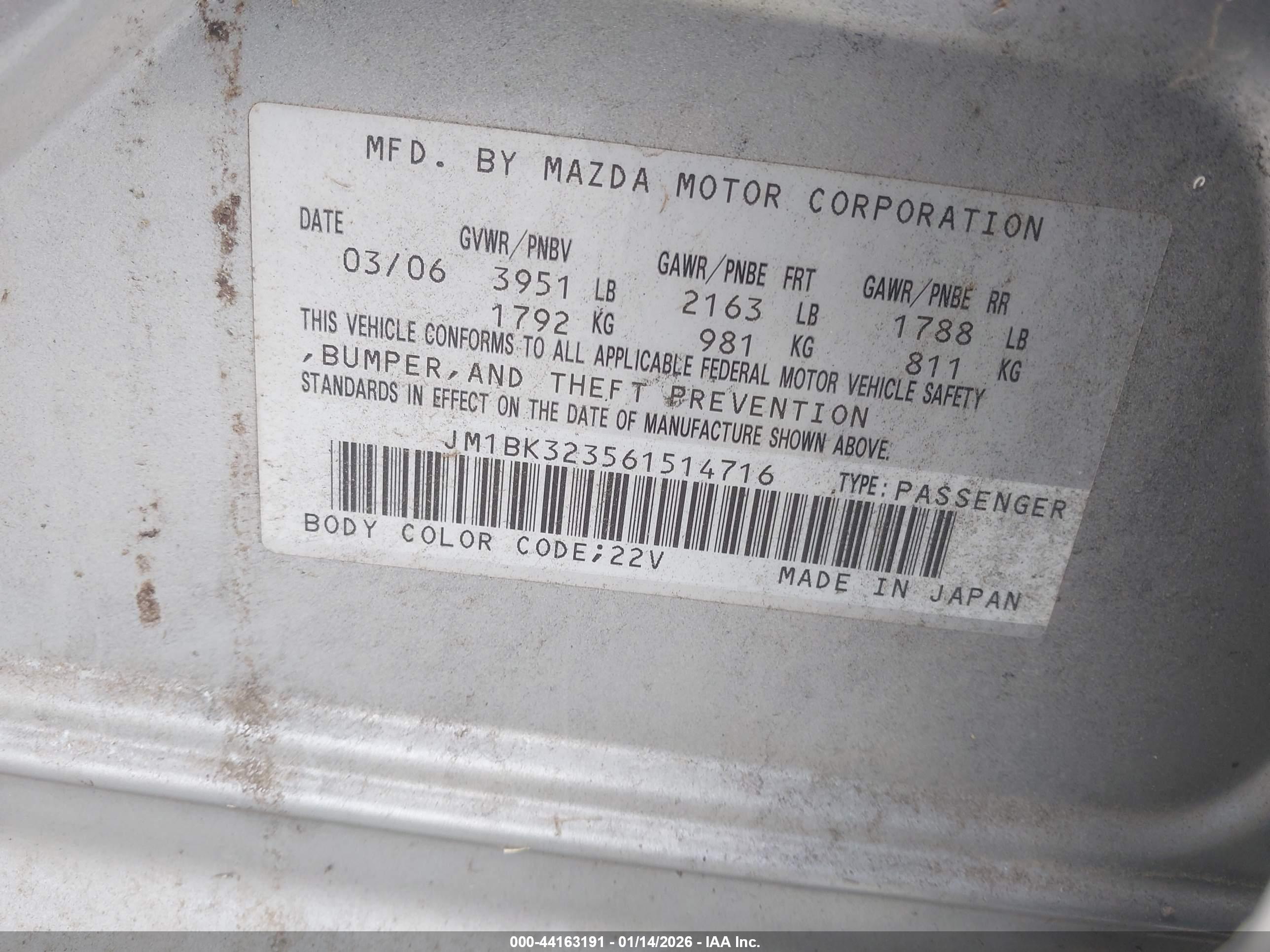 MAZDA MAZDA3 image 9