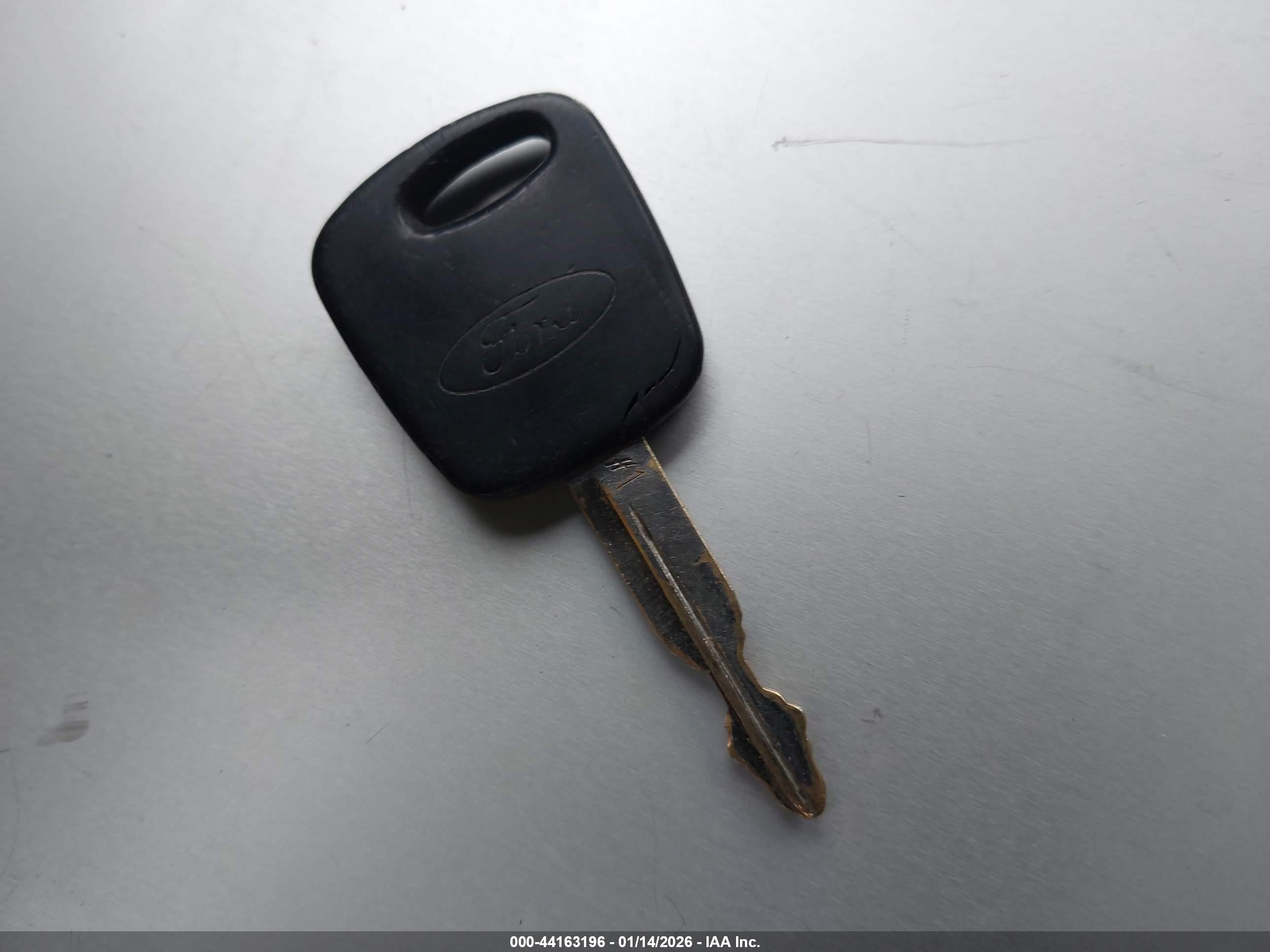 FORD FOCUS image 11