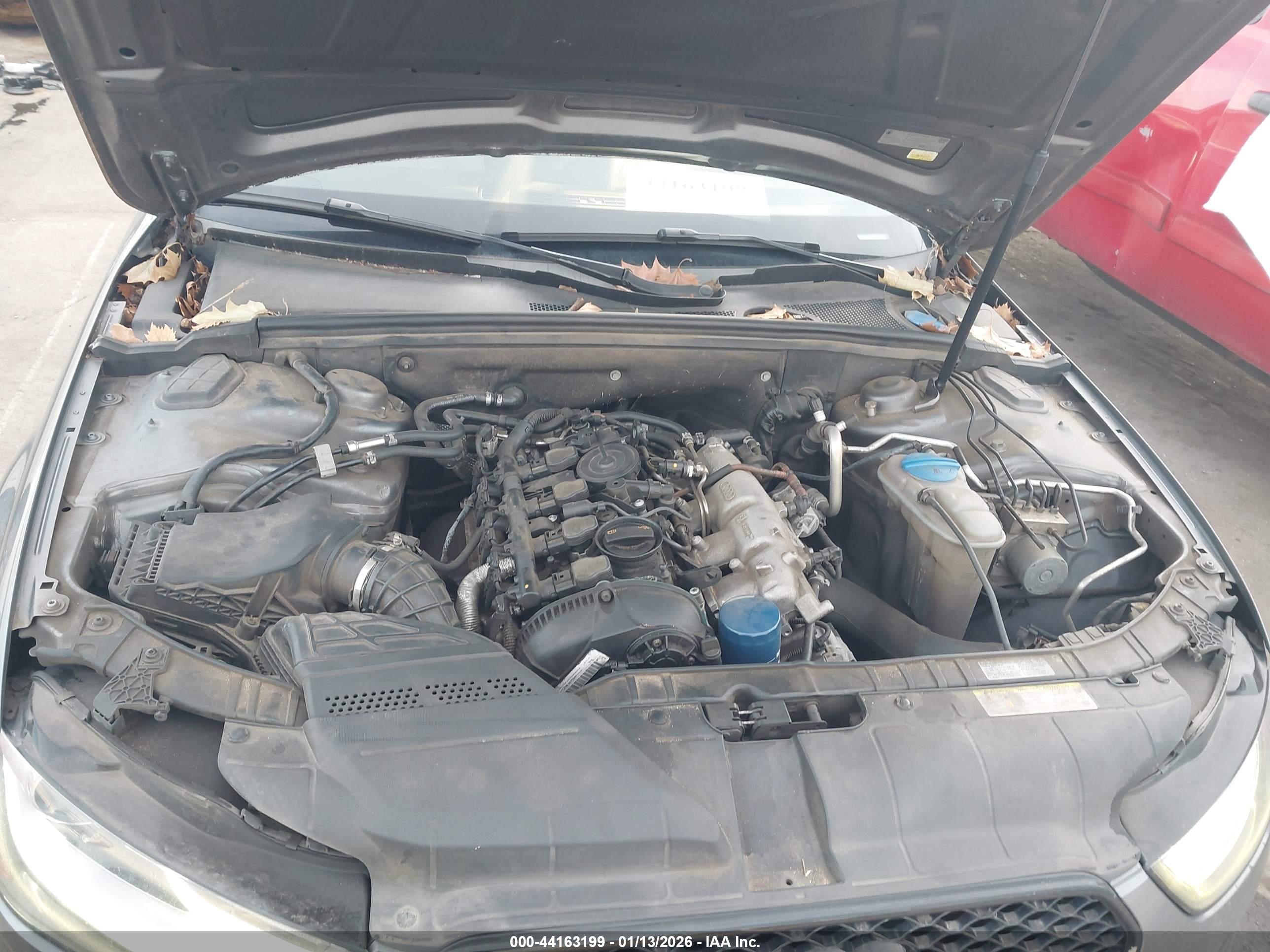 AUDI A4 image 10