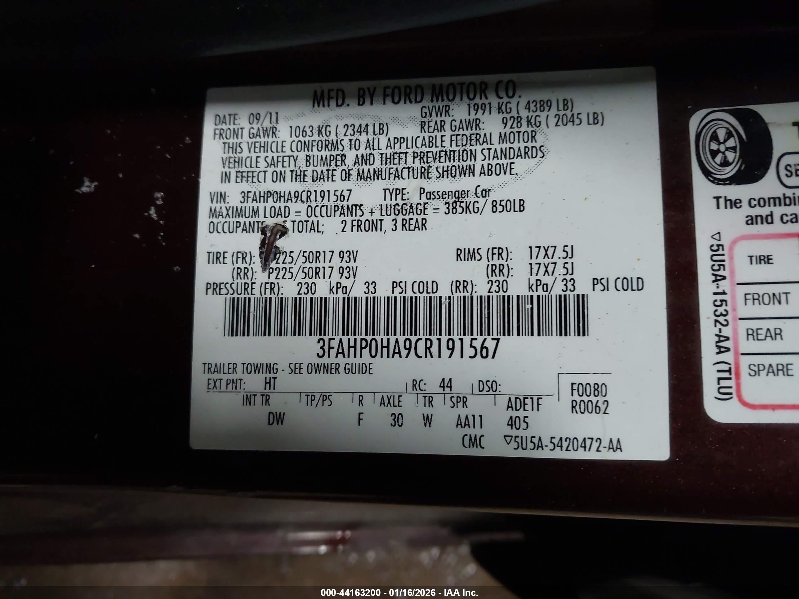 FORD FUSION image 9