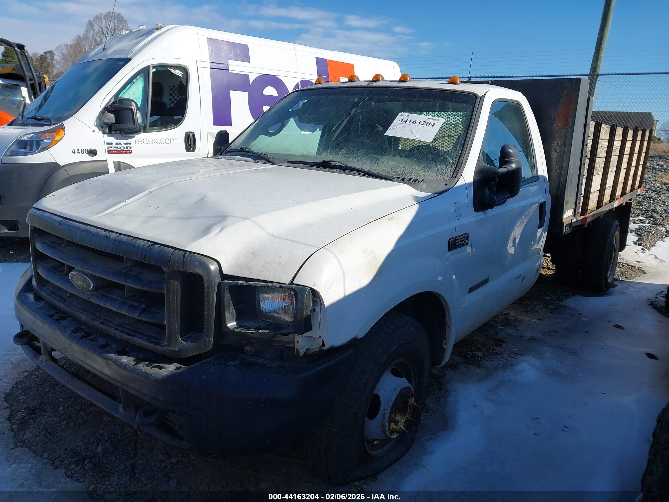 FORD F-350 image 2