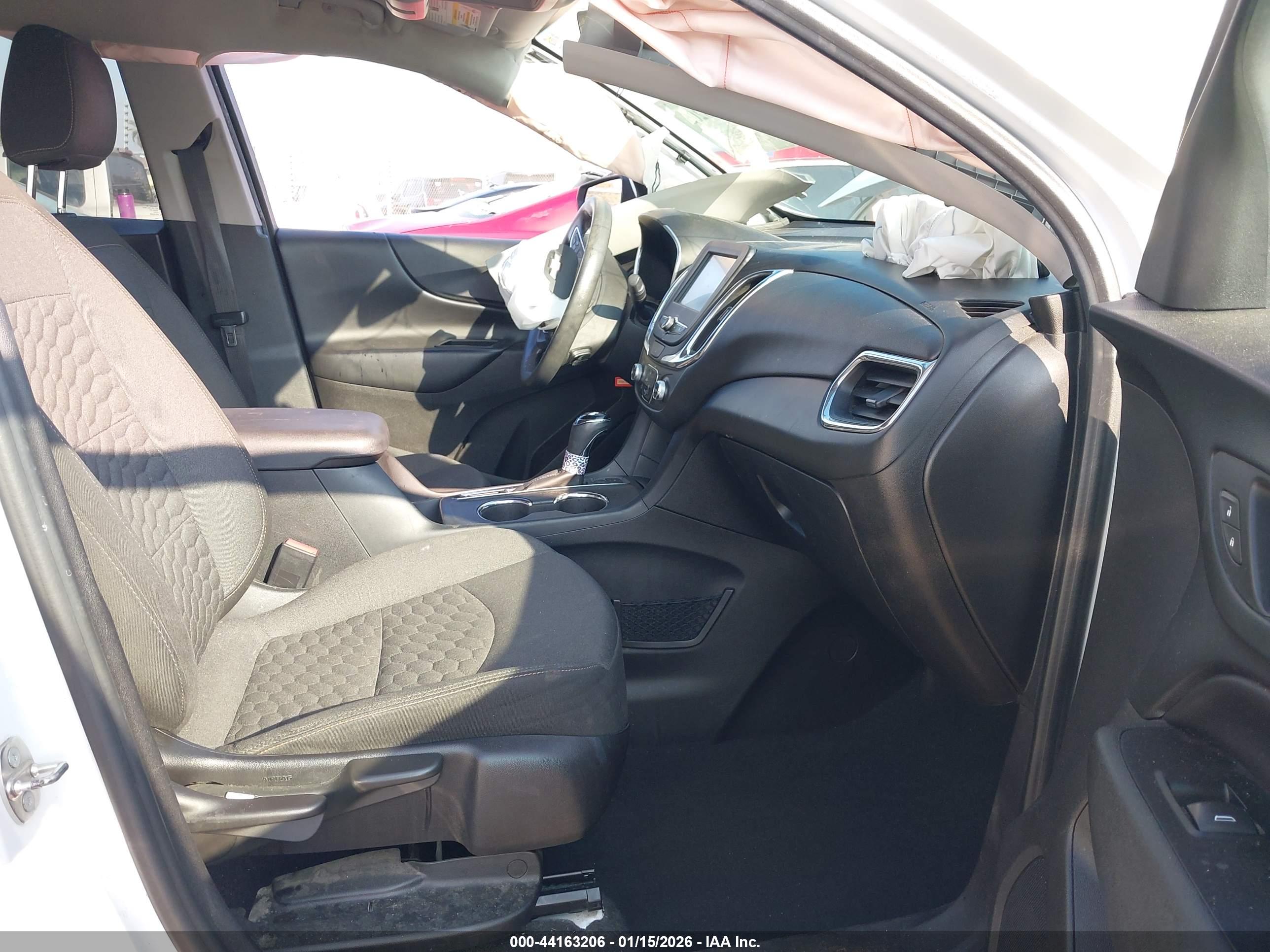 CHEVROLET EQUINOX image 5