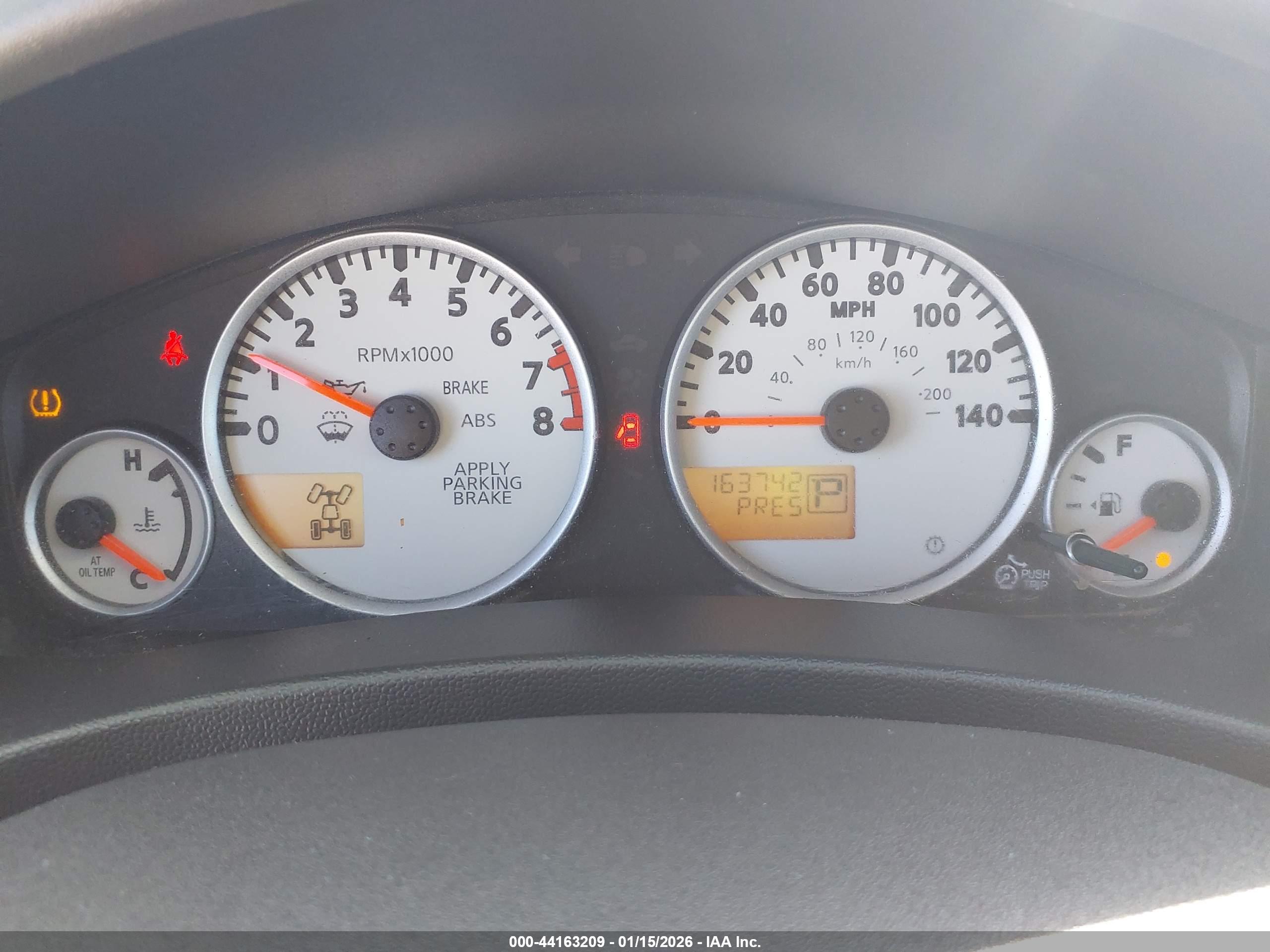 NISSAN FRONTIER image 7
