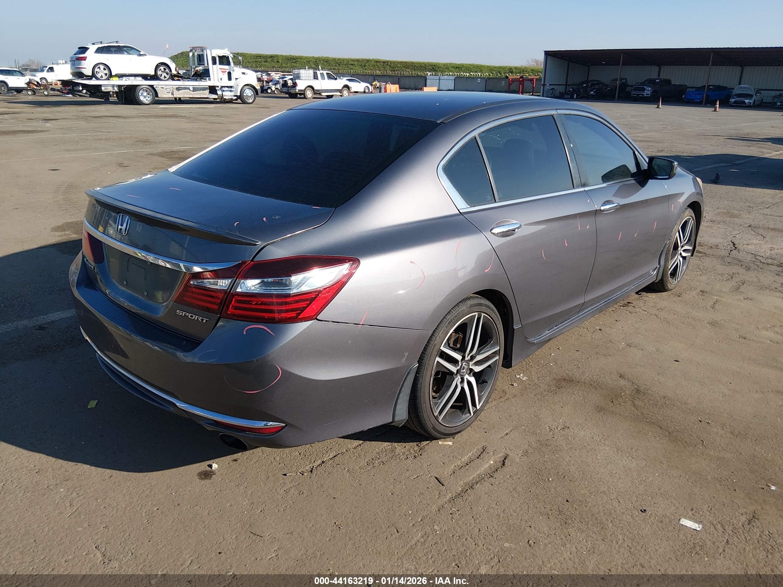 HONDA ACCORD image 4