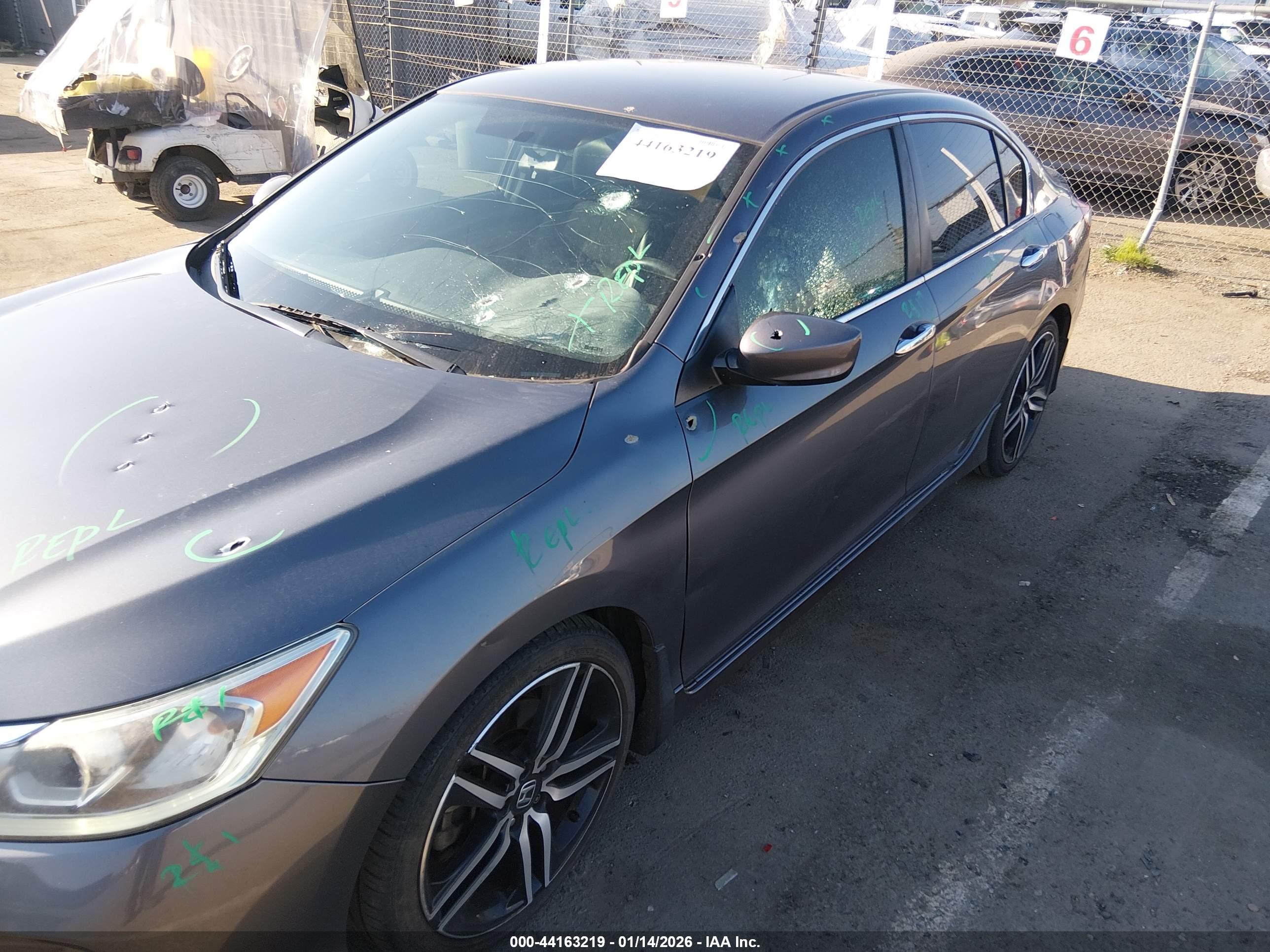 HONDA ACCORD image 6