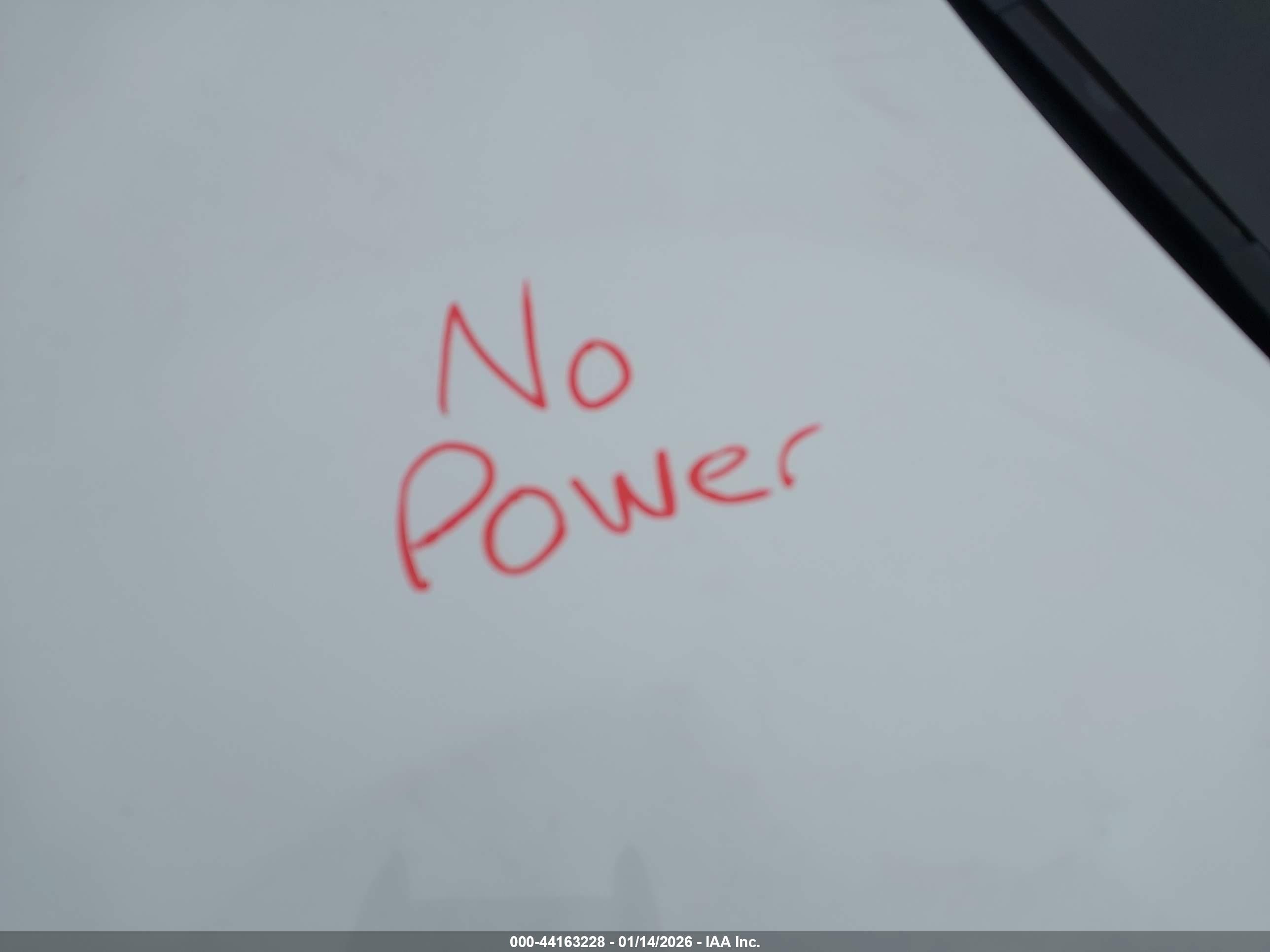 TESLA MODEL image 7