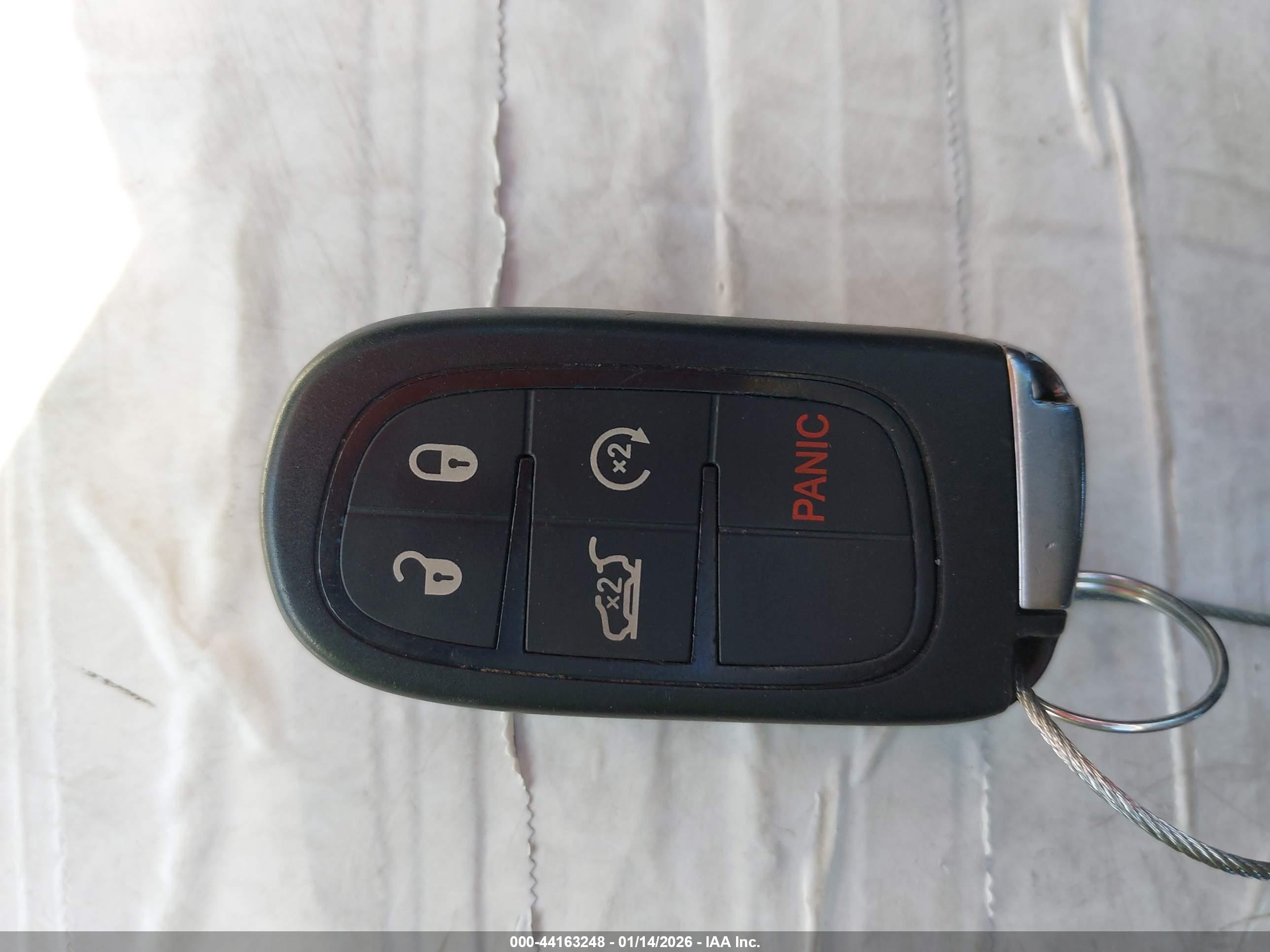 JEEP CHEROKEE image 11