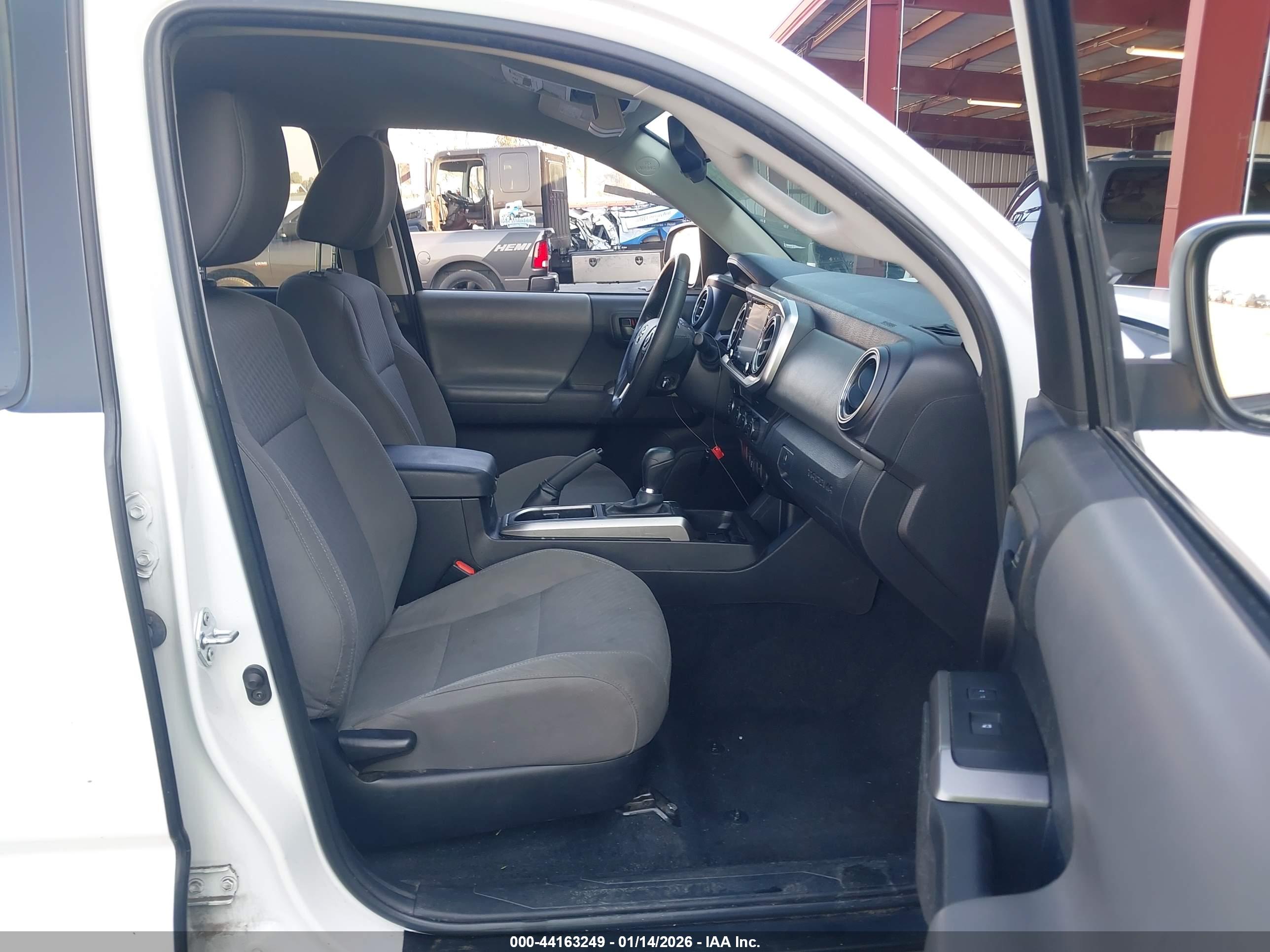 TOYOTA TACOMA image 5