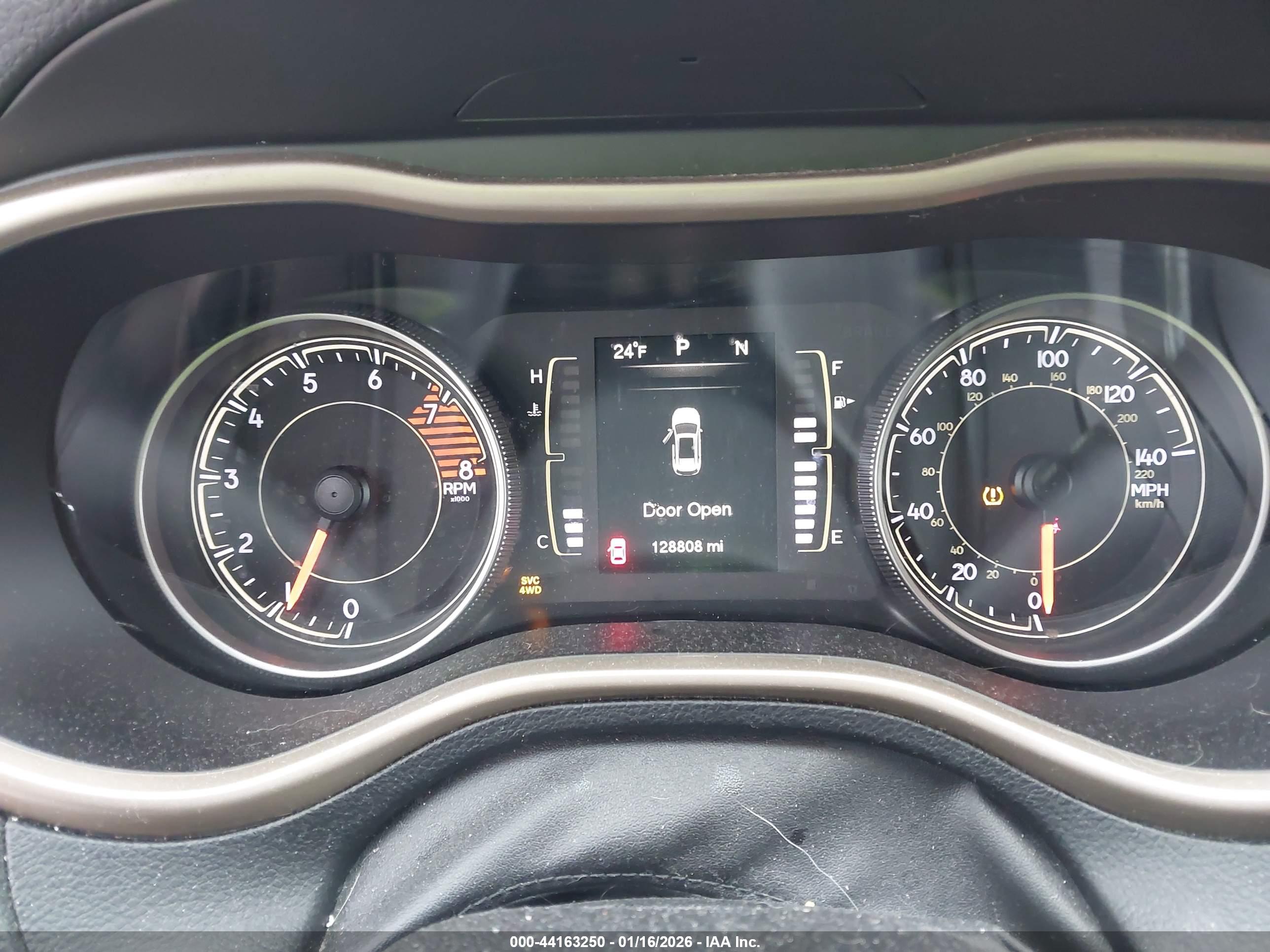 JEEP CHEROKEE image 7