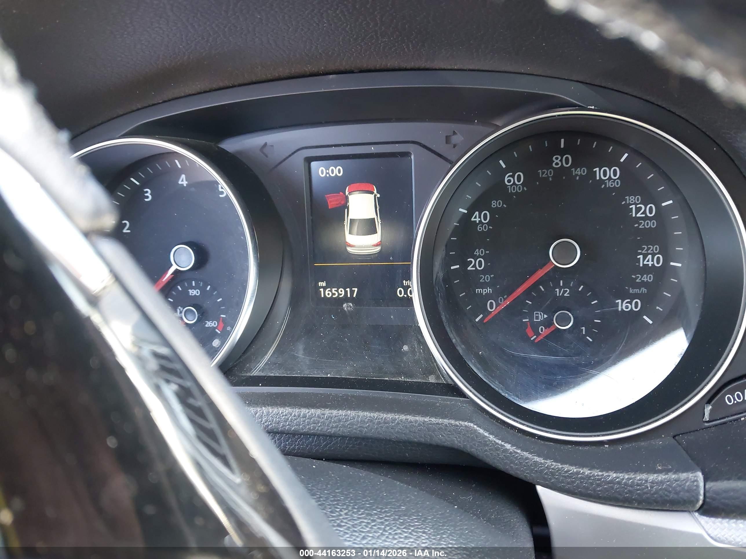 VOLKSWAGEN PASSAT image 7