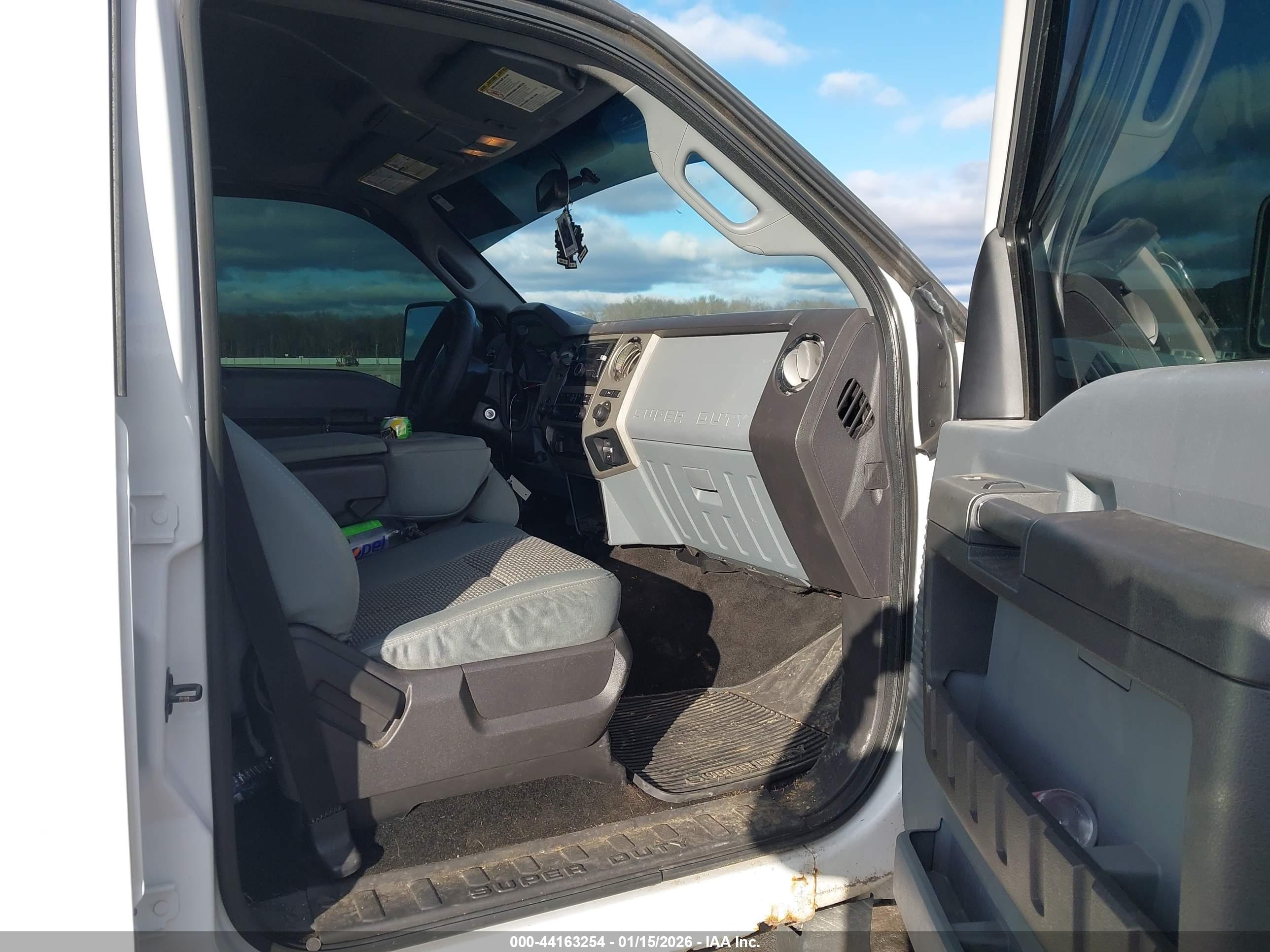 FORD F-250 image 5