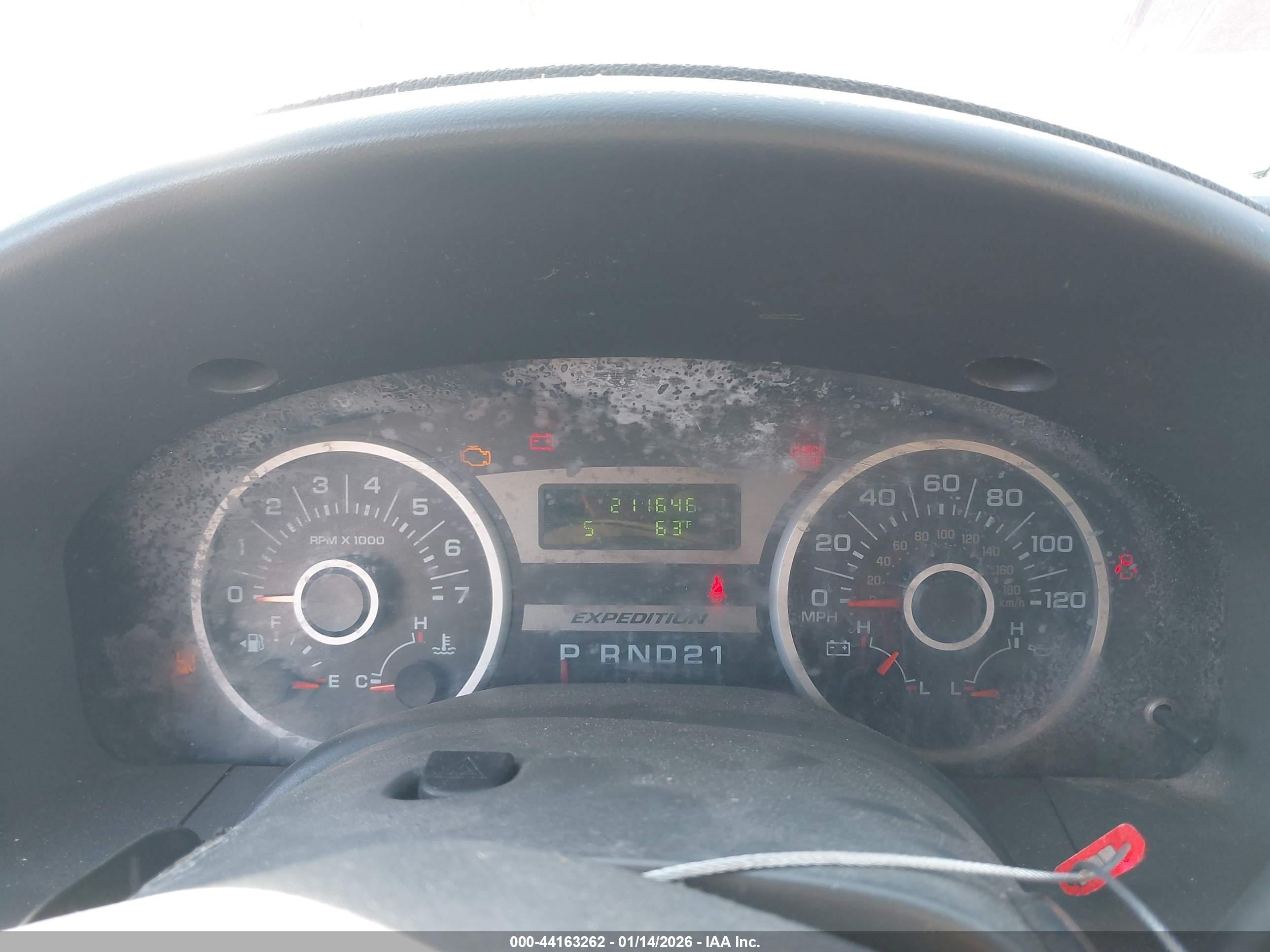 FORD EXPEDITION image 7