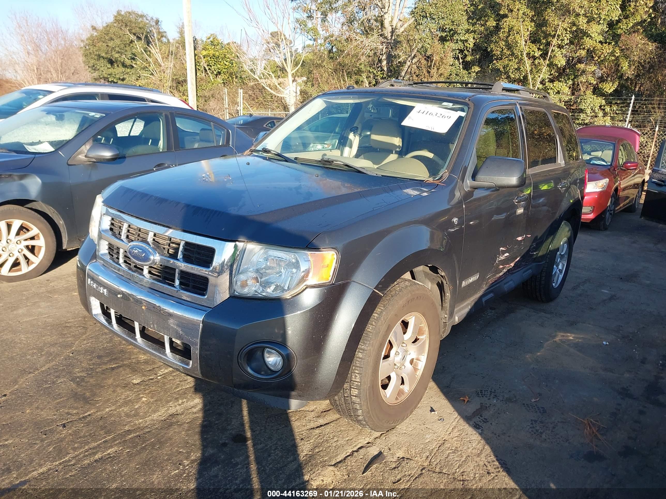 FORD ESCAPE image 2