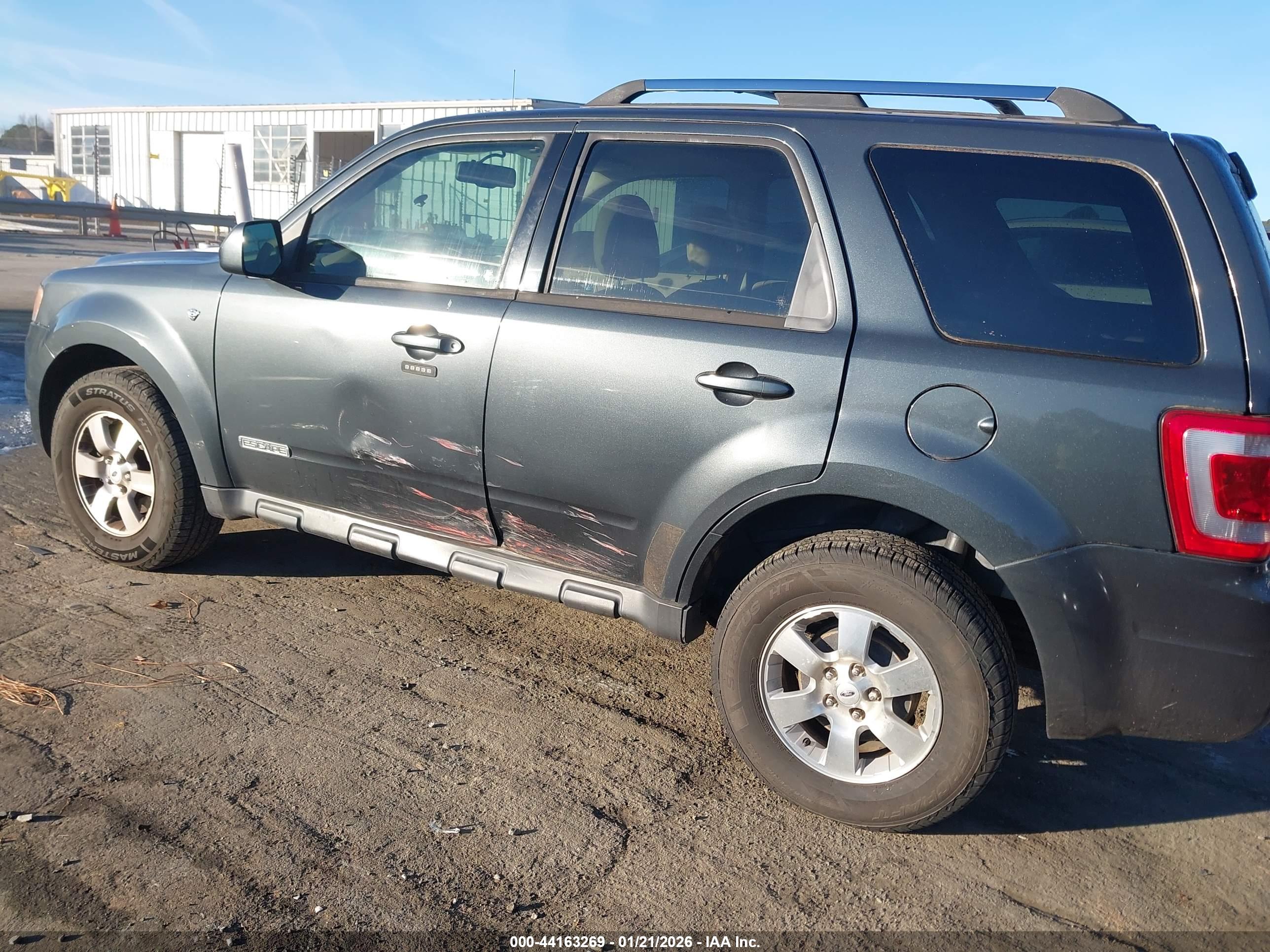 FORD ESCAPE image 6