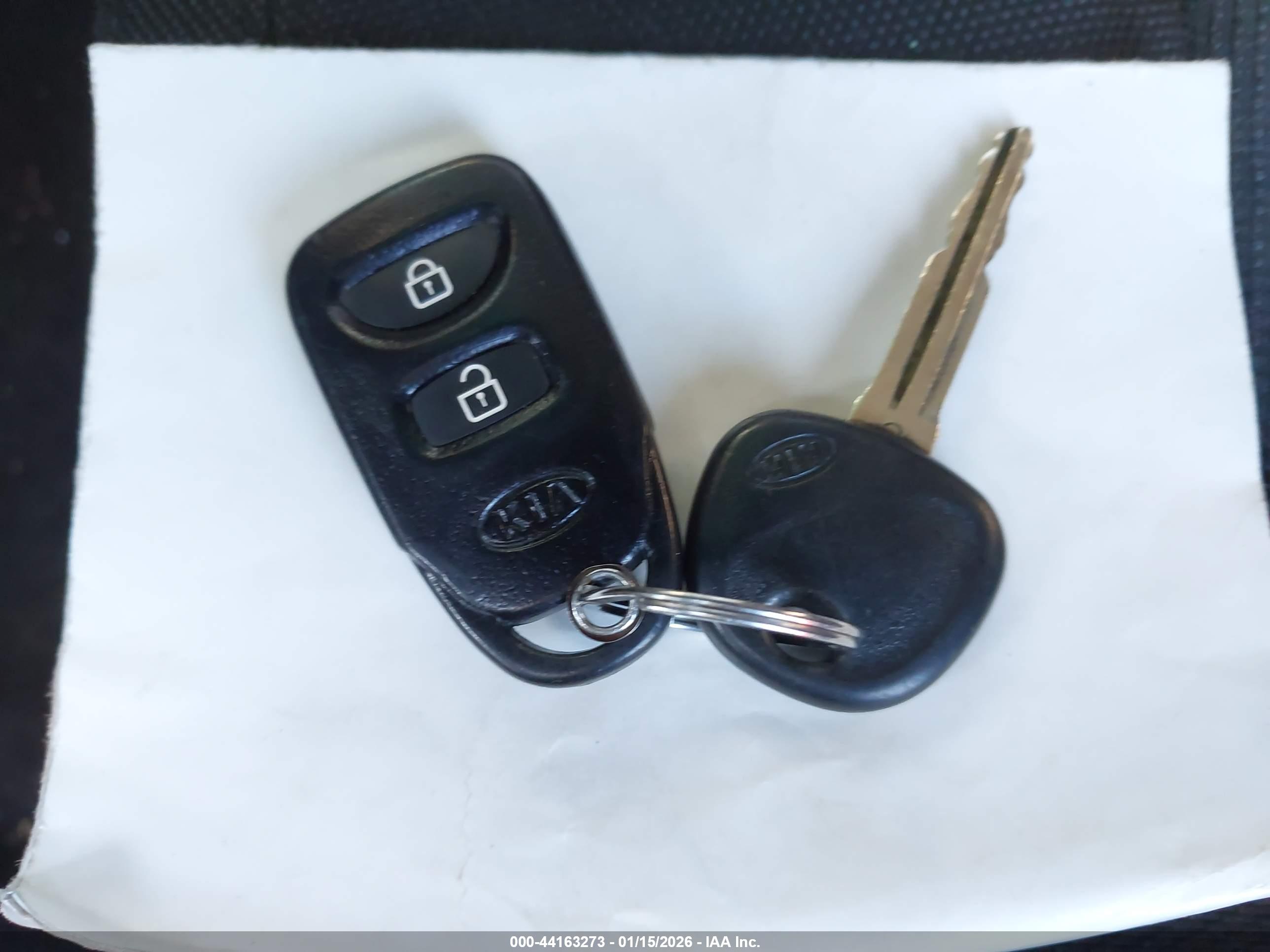 KIA SPORTAGE image 11